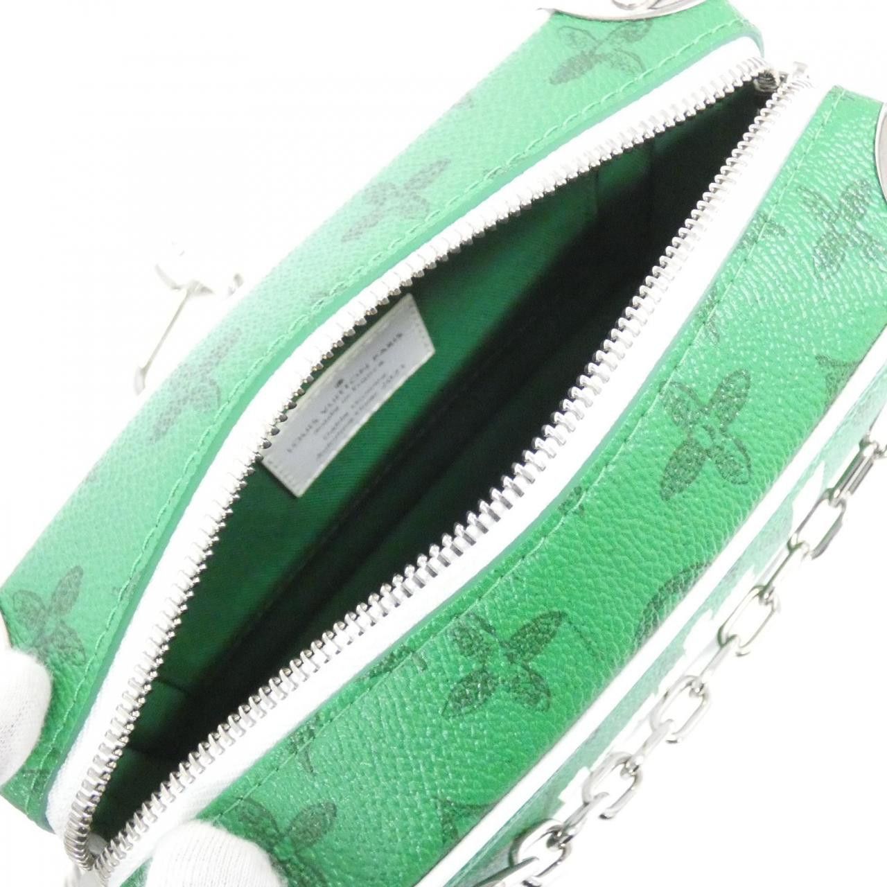 Louis Vuitton Louis Vuitton Louis Vuitton Monogram Mini Soft Trunk Shoulder Bag Textile Shoulder Bag M80816 DUTY FREE for USA Size ONE SIZE - 7 Thumbnail