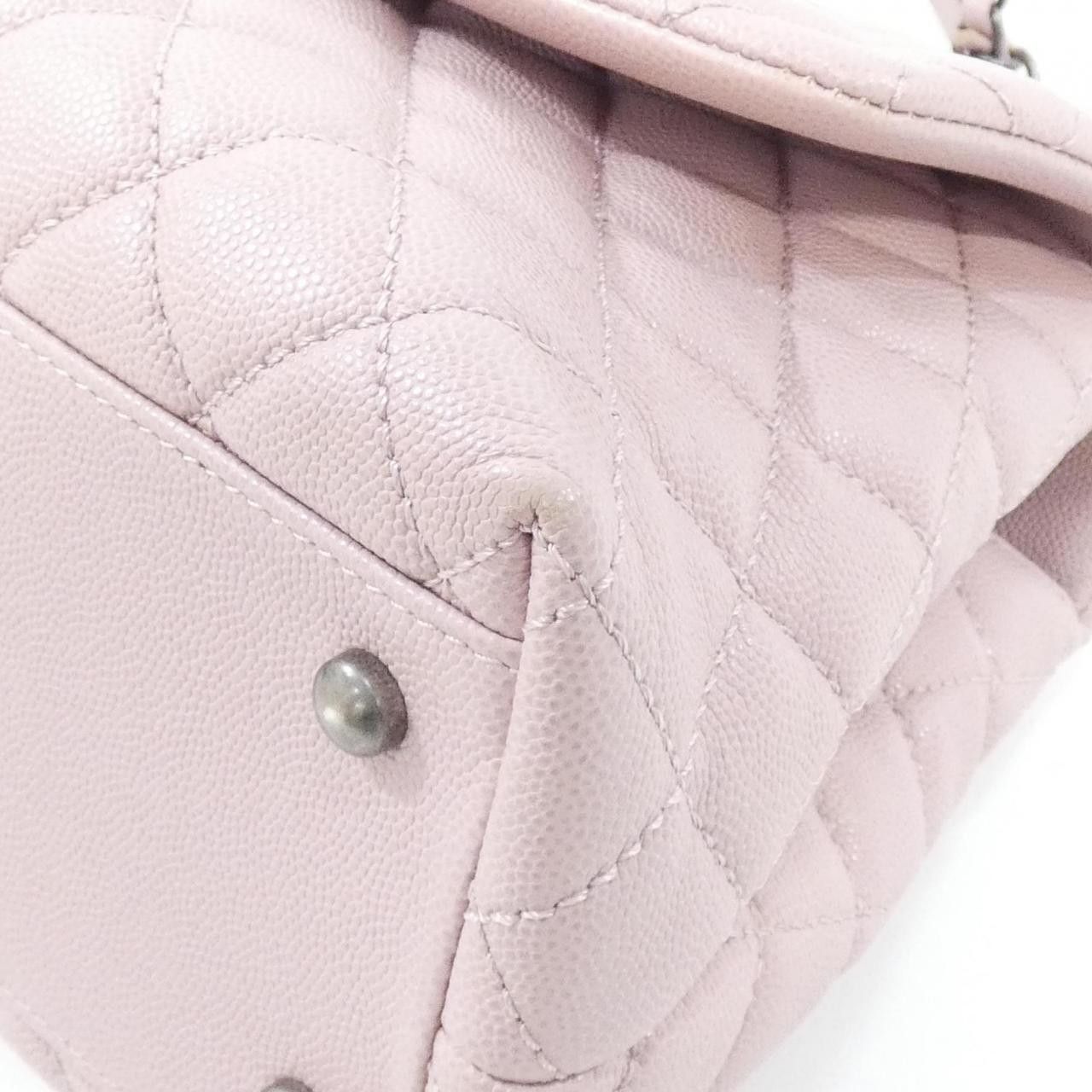 Chanel Chanel Chanel Coco Handle Grained Calfskin Handbag Leather Handbag 92991 DUTY FREE for USA Size ONE SIZE - 3 Thumbnail