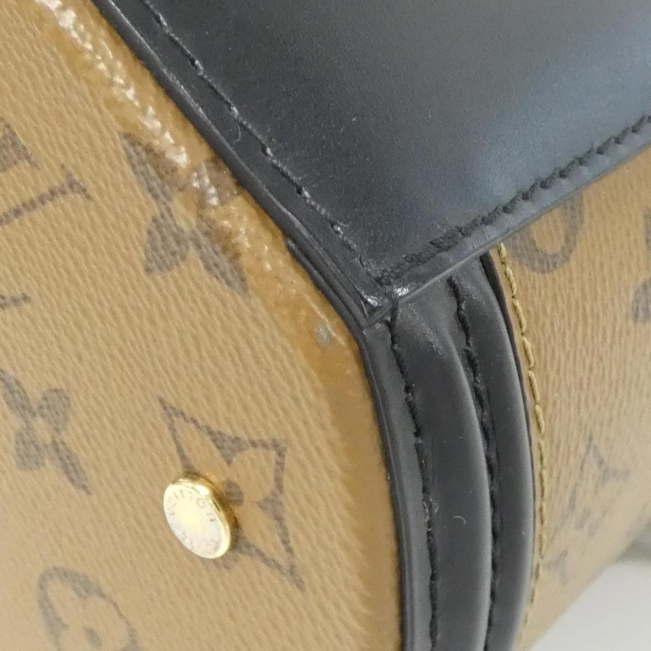 Louis Vuitton Louis Vuitton Louis Vuitton Cannes Monogram Reverse Bag Textile Vanity Bag M43986 DUTY FREE for USA Size ONE SIZE - 3 Thumbnail