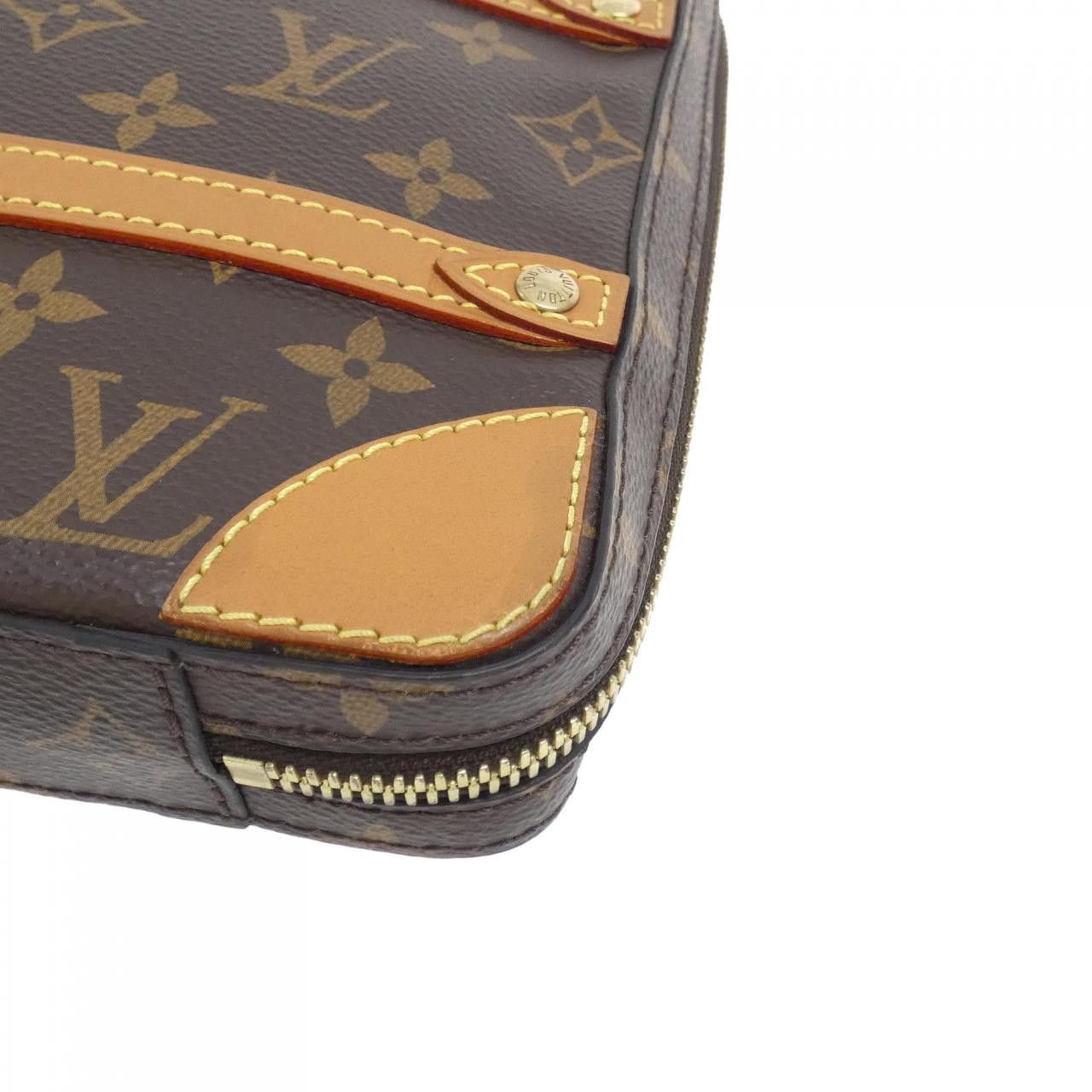 Louis Vuitton Louis Vuitton Louis Vuitton Monogram Soft Trunk Messenger shoulder bag Textile Shoulder Bag M68494 DUTY FREE for USA Size ONE SIZE - 3 Thumbnail
