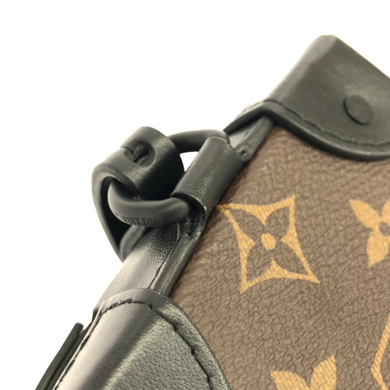 Louis Vuitton Louis Vuitton Louis Vuitton Soft Trunk Phone Box Monogram Shoulder Bag Textile Shoulder Bag M80144 DUTY FREE for USA Size ONE SIZE - 7 Thumbnail