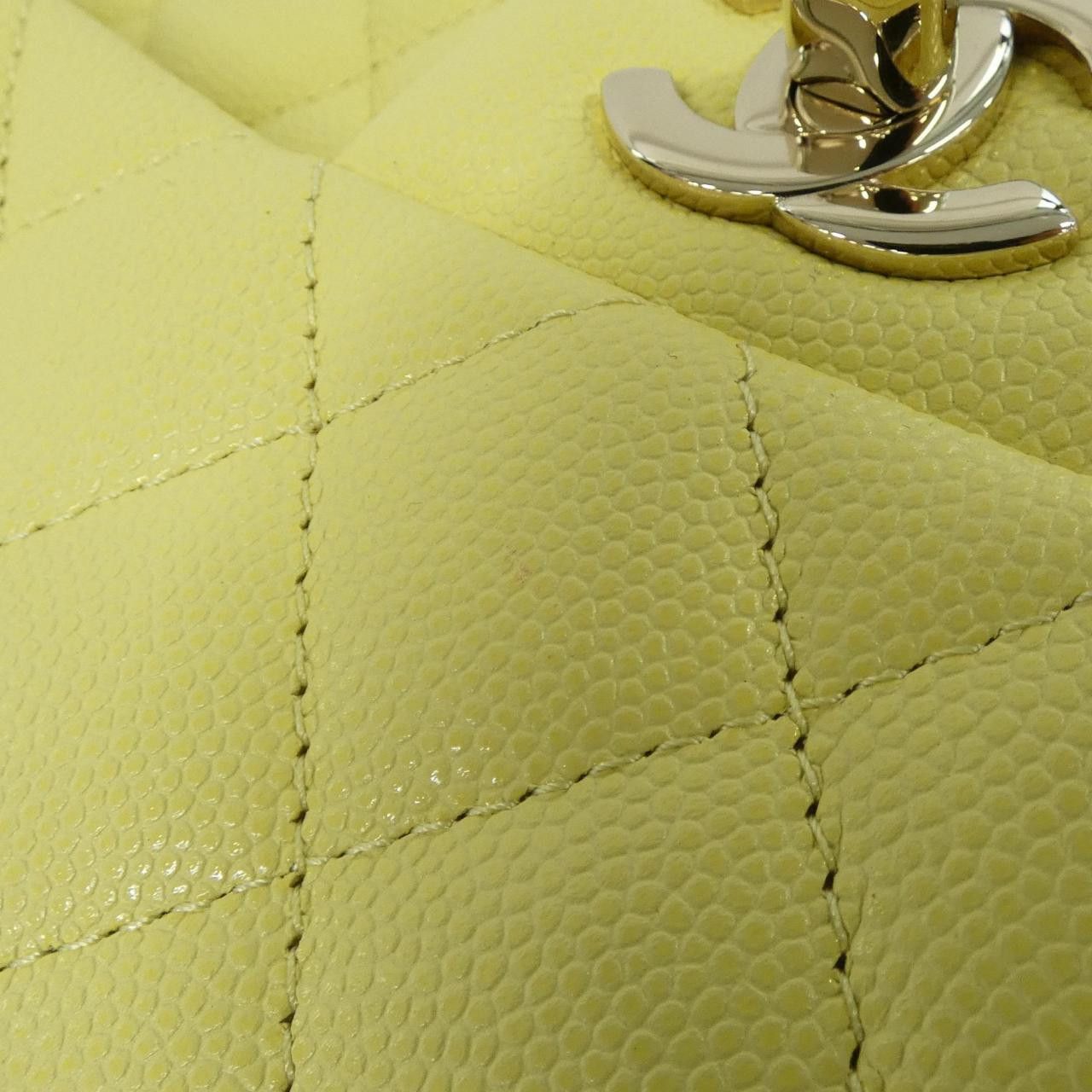 Chanel Chanel Chanel Grained Calfskin Shoulder Bag Leather Shoulder Bag 1113 DUTY FREE for USA Size ONE SIZE - 6 Thumbnail