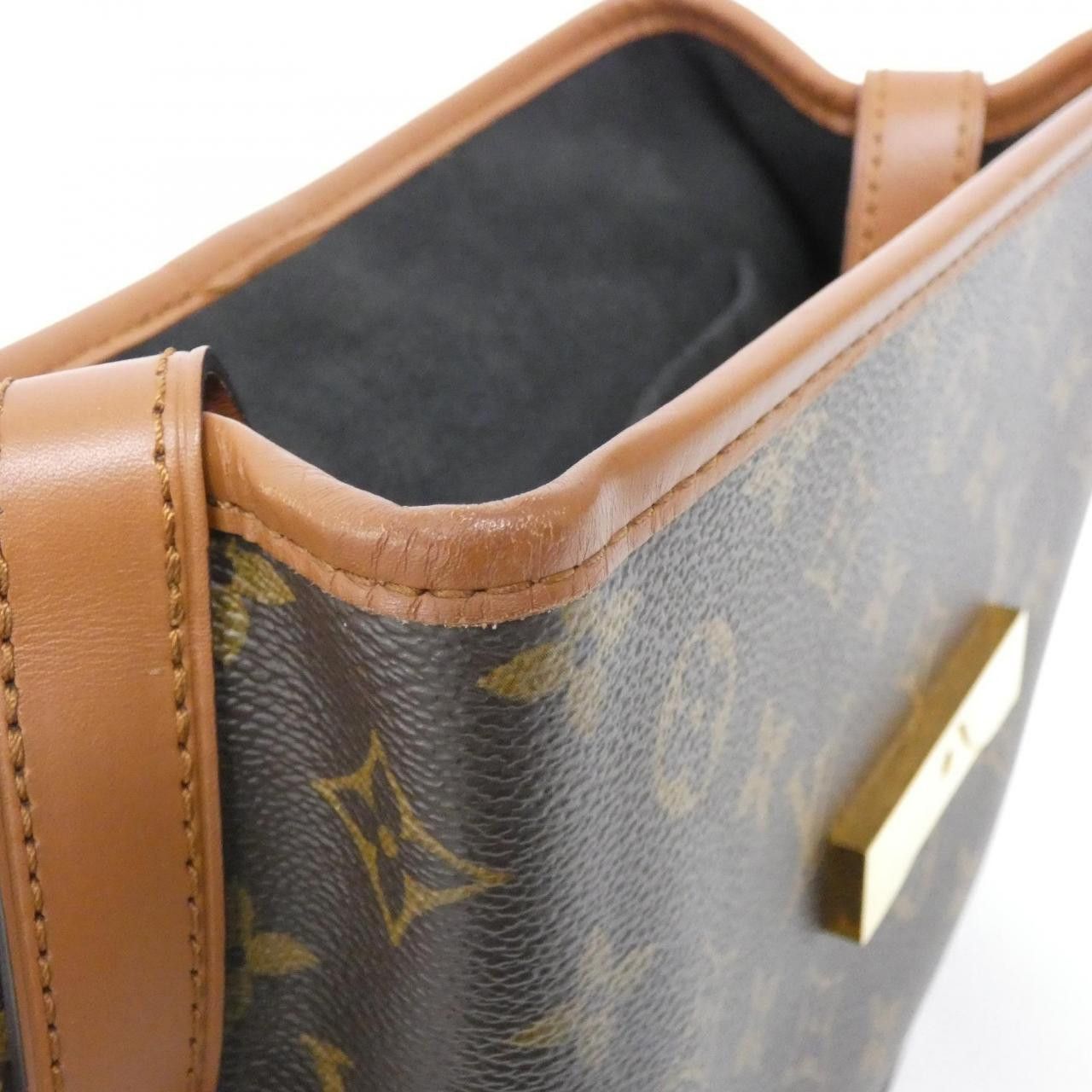 Louis Vuitton Louis Vuitton Louis Vuitton Dauphine Monogram Backpack Textile Backpack M45142 DUTY FREE for USA Size ONE SIZE - 6 Thumbnail
