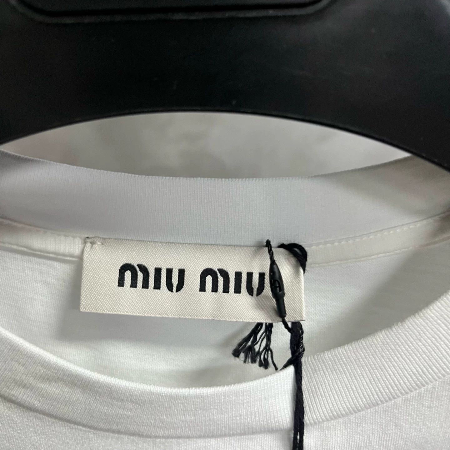 Miu Miu Miu Miu Logo Patch Jersey T-Shirt S Size S / US 4 / IT 40 - 3 Thumbnail