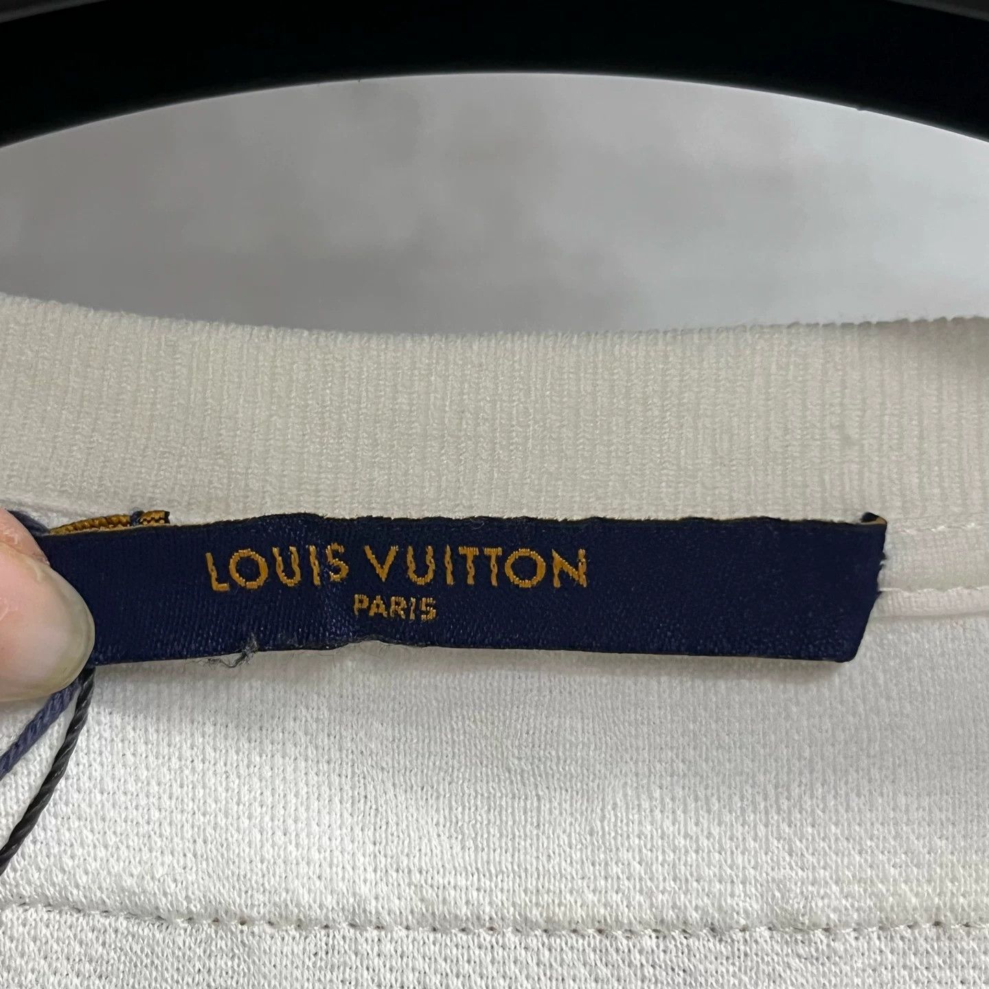 Louis Vuitton Louis Vuitton Craggy Animal Print T-Shirt Size S Size US S / EU 44-46 / 1 - 3 Thumbnail