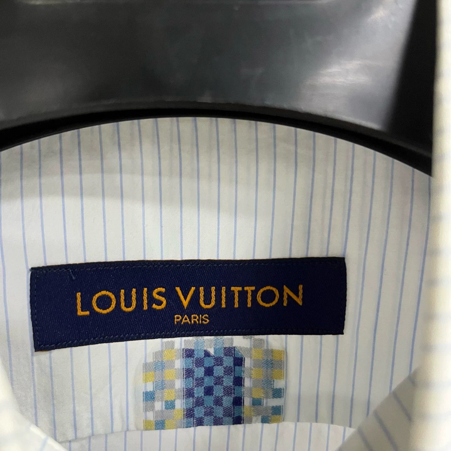 Louis Vuitton Louis Vuitton Monogram Letter Print Shirt M Size US M / EU 48-50 / 2 - 4 Thumbnail