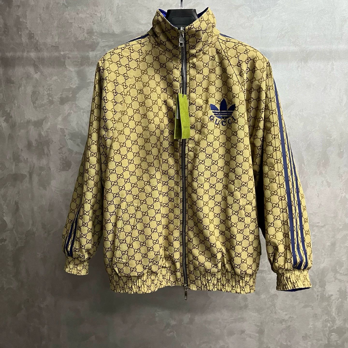 Gucci Gucci x Adidas Reversible Monogram Jacket Size 44 Size US S / EU 44-46 / 1 - 7 Thumbnail