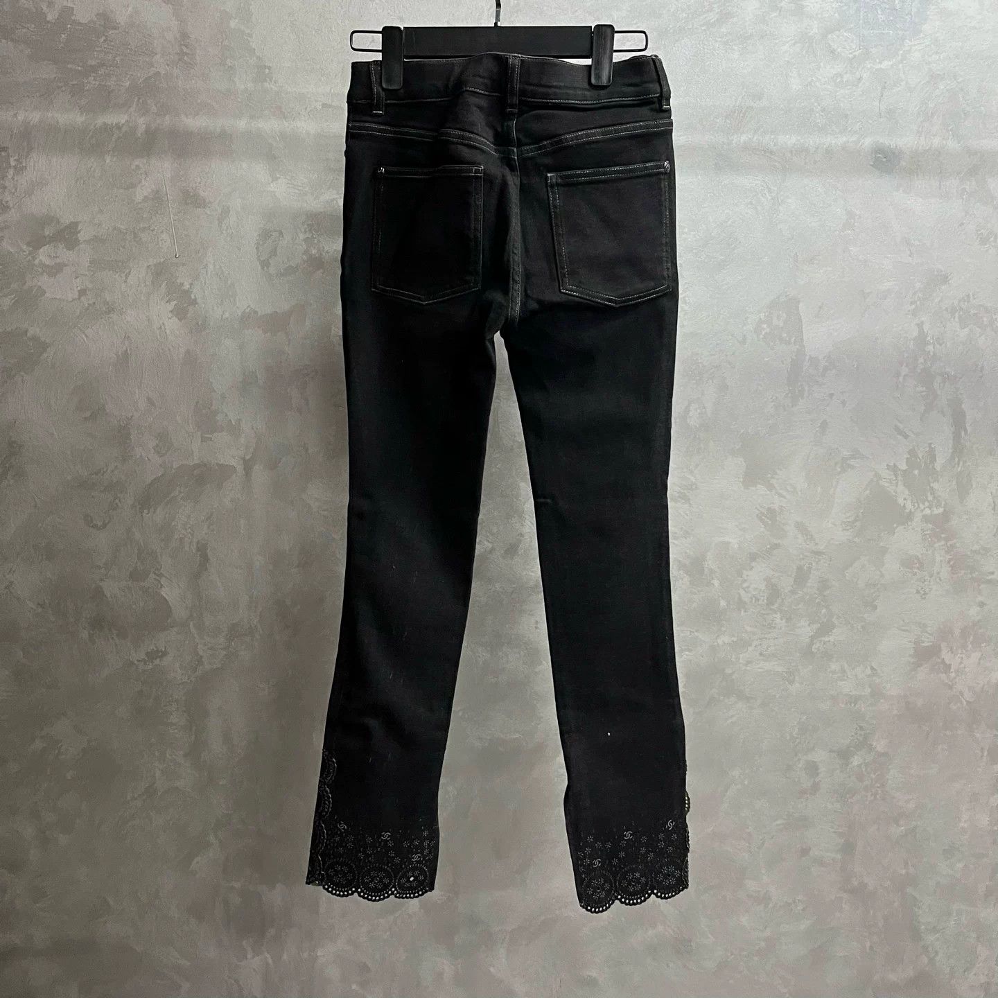 Chanel Chanel Lace Hem Denim Jeans 34 Size 25" / US 0 / IT 36 - 3 Thumbnail