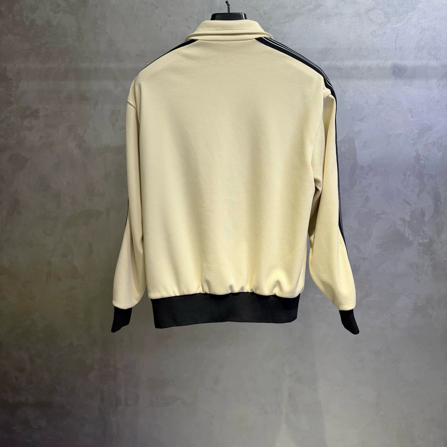 Louis Vuitton Louis Vuitton Logo Stripe Track Jacket Size S Size US S / EU 44-46 / 1 - 6 Thumbnail