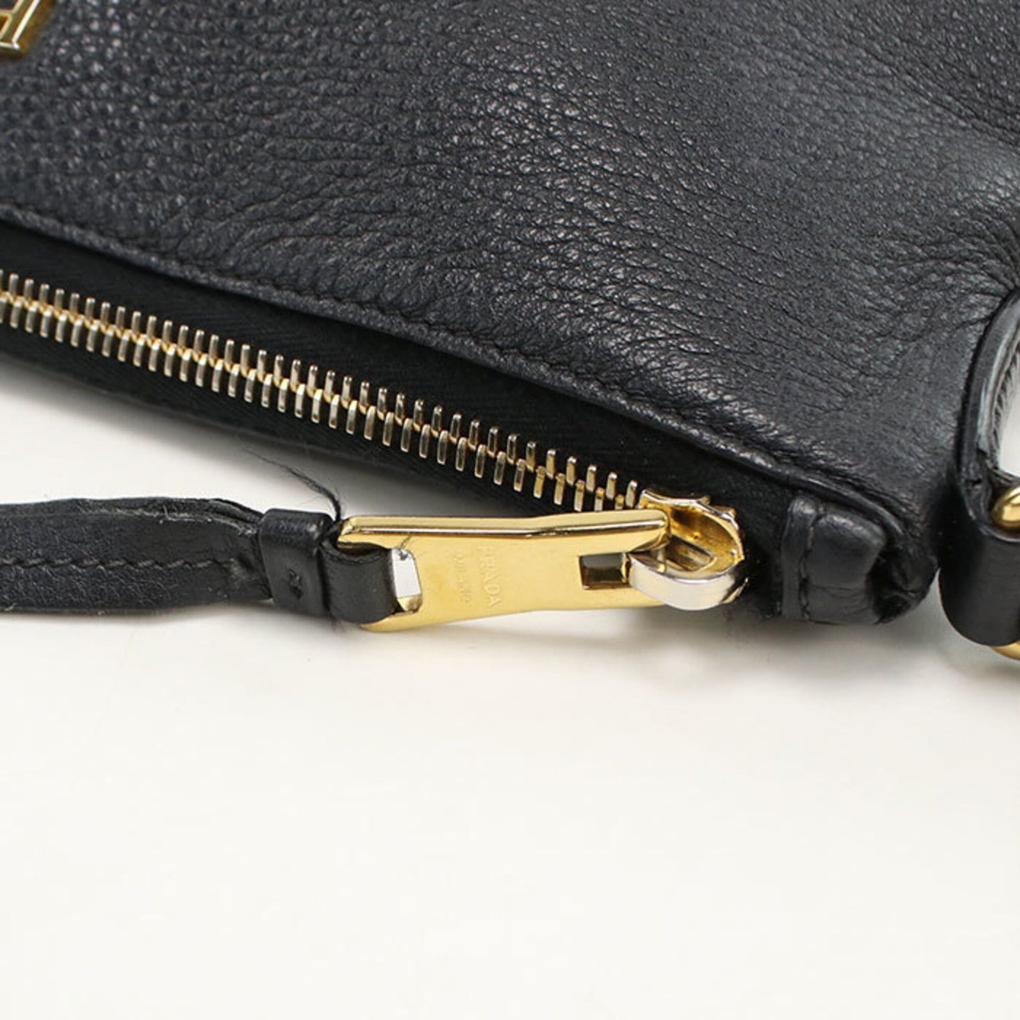 Prada Prada Crossbody Shoulder Bag 1BH050 Women's Black Size ONE SIZE - 5 Thumbnail