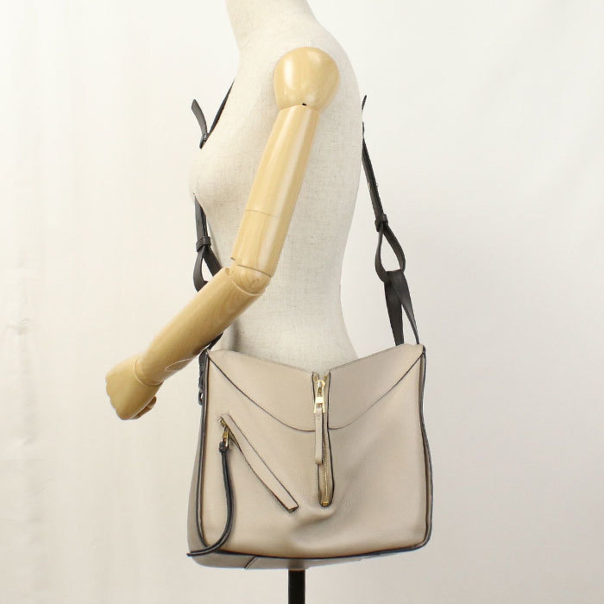 Loewe LOEWE handbag 326 30KS35 Small Hammock Women's Beige Size ONE SIZE - 9 Thumbnail