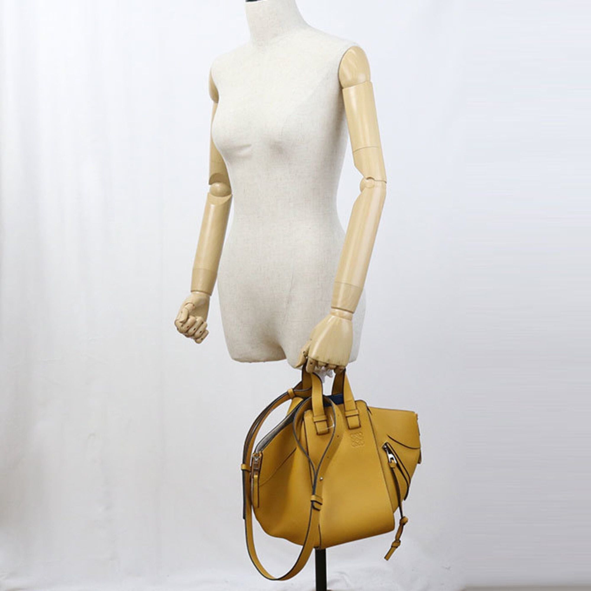 Loewe LOEWE Hammock 2-Way Handbag for Women, Yellow Size ONE SIZE - 8 Thumbnail