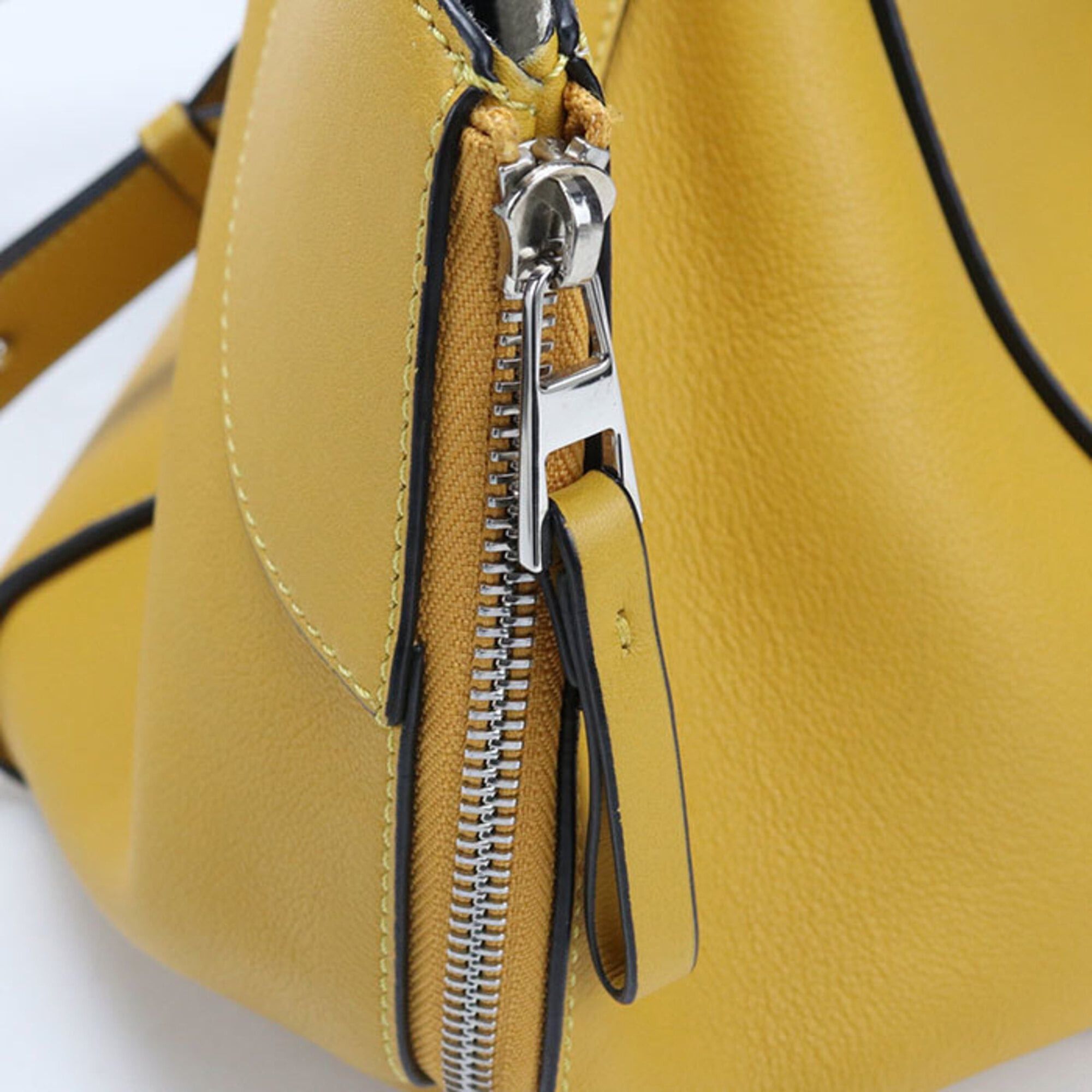 Loewe LOEWE Hammock 2-Way Handbag for Women, Yellow Size ONE SIZE - 5 Thumbnail