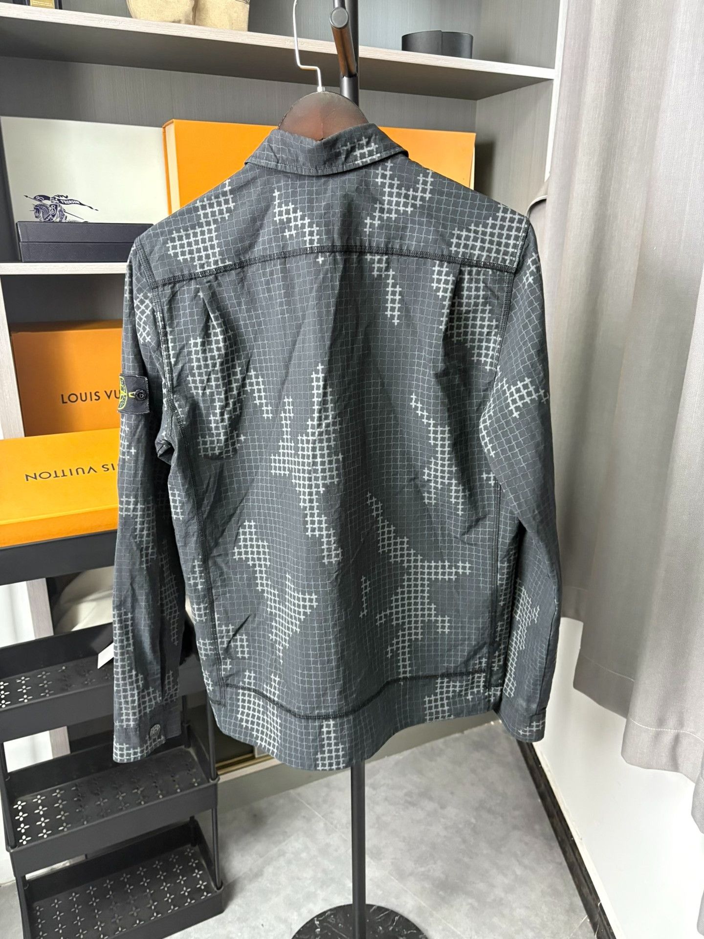 Stone Island Stone Island Grid Print Utility Jacket Size S Size US S / EU 44-46 / 1 - 6 Thumbnail