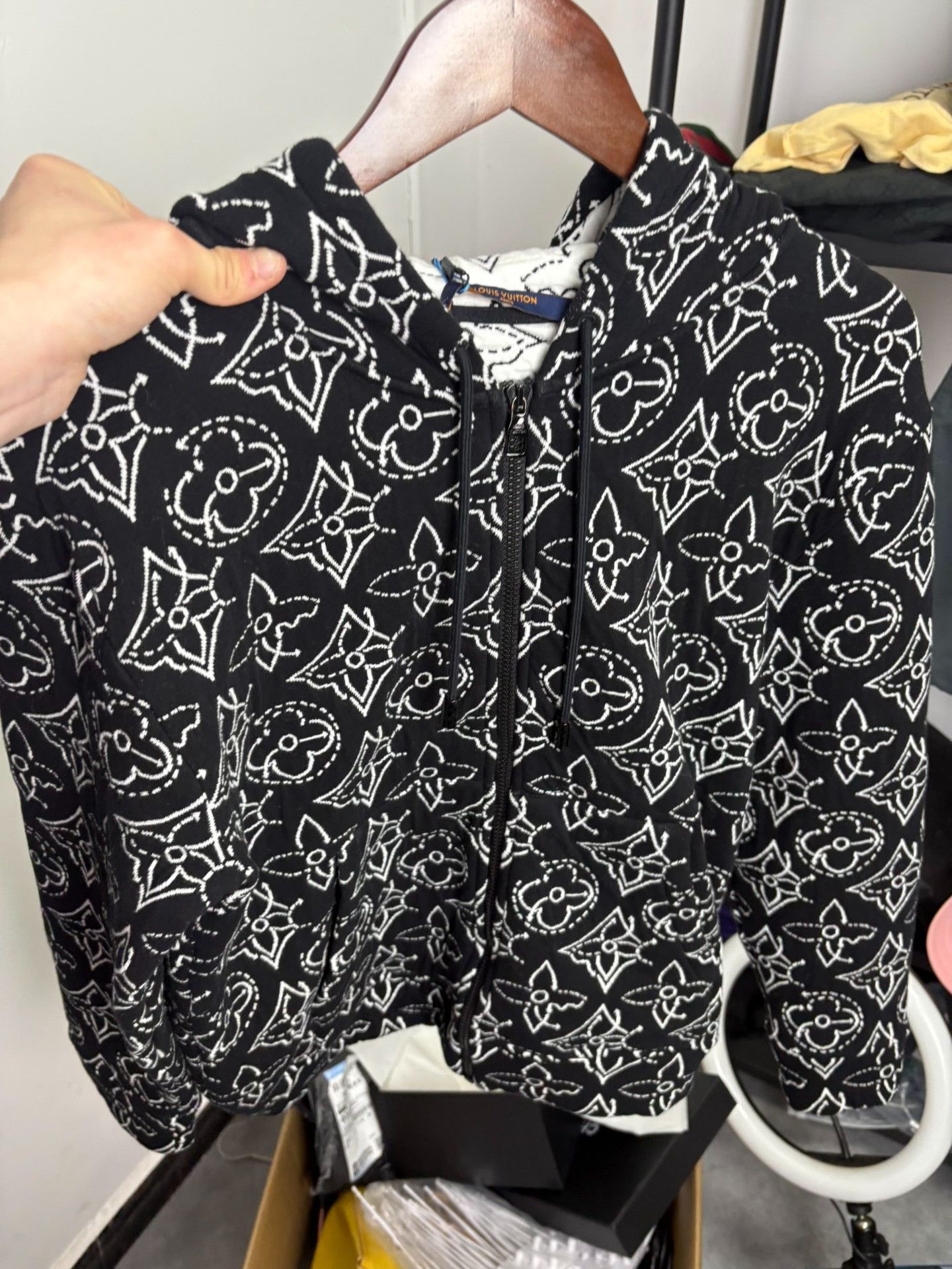 Louis Vuitton Louis Vuitton Monogram Stitch Zip Hoodie XS Size US XS / EU 42 / 0 - 6 Thumbnail