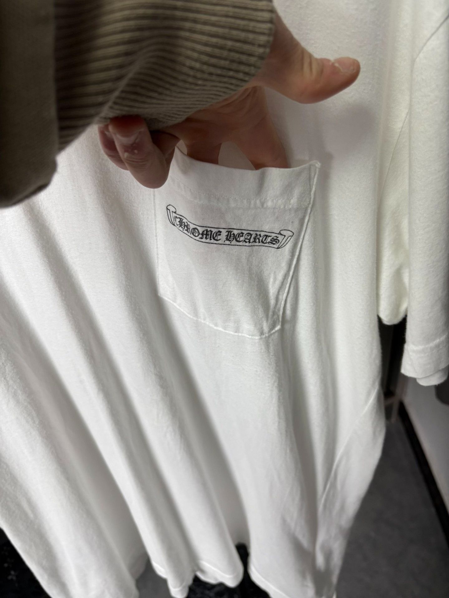 Chrome Hearts Chrome Hearts Cross Print Pocket T-Shirt XL Size US XL / EU 56 / 4 - 3 Thumbnail