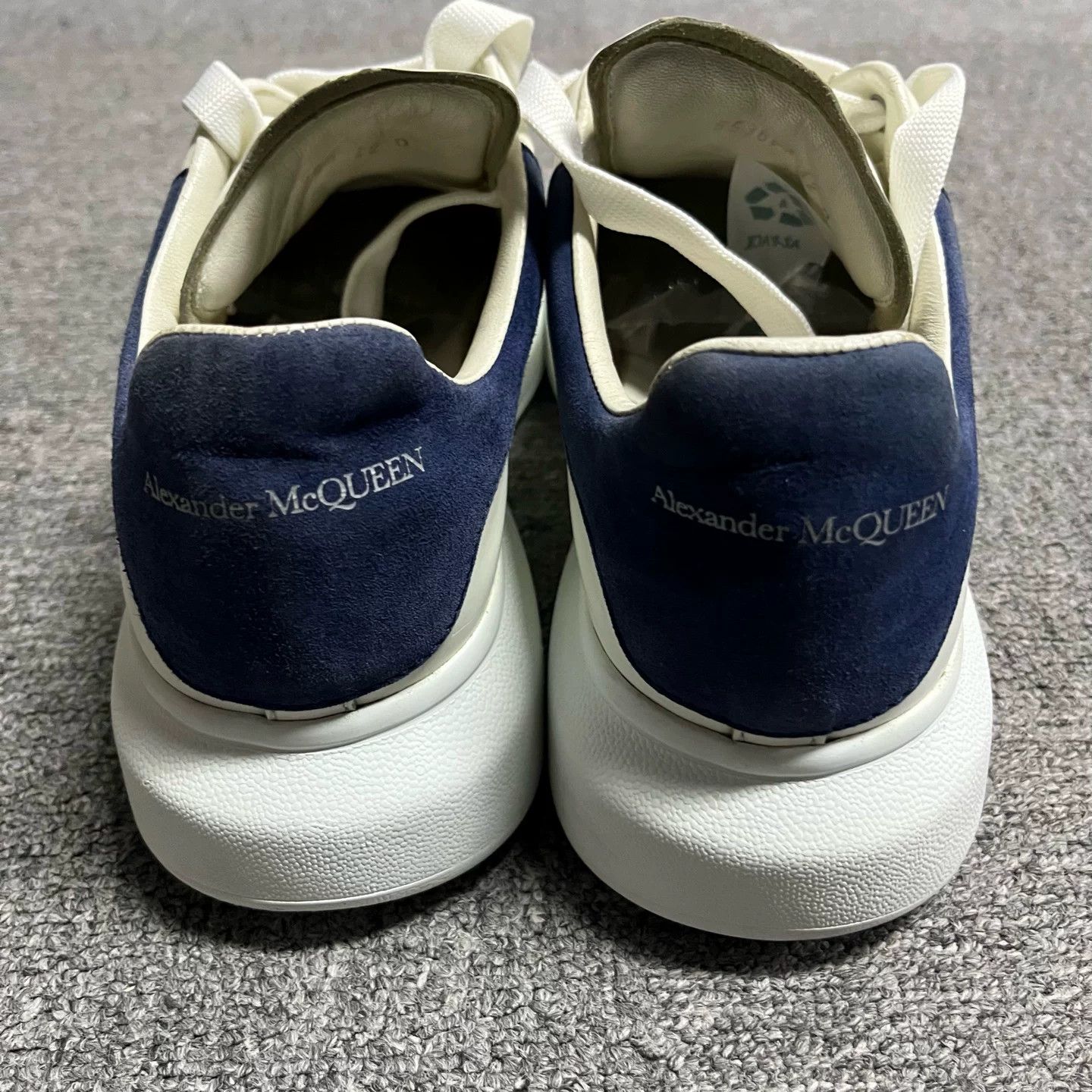 Alexander McQueen Alexander McQueen Navy Suede Heel Oversized Sneakers 42 Size US 9 / EU 42 - 4 Thumbnail