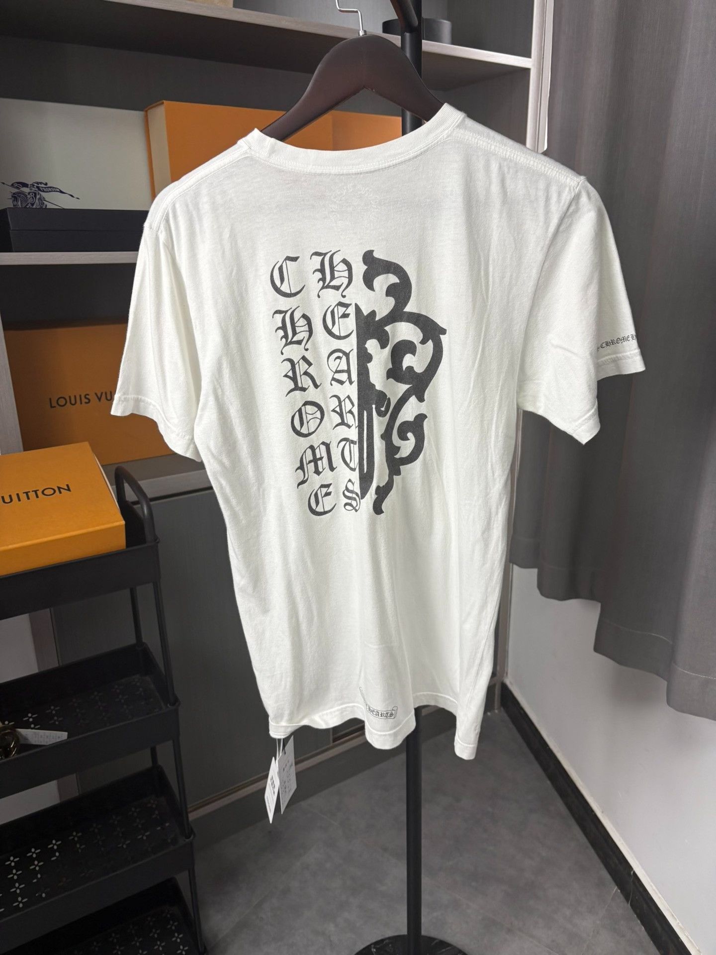Chrome Hearts Chrome Hearts Dagger Pocket T-Shirt Size M Size US M / EU 48-50 / 2 - 4 Thumbnail