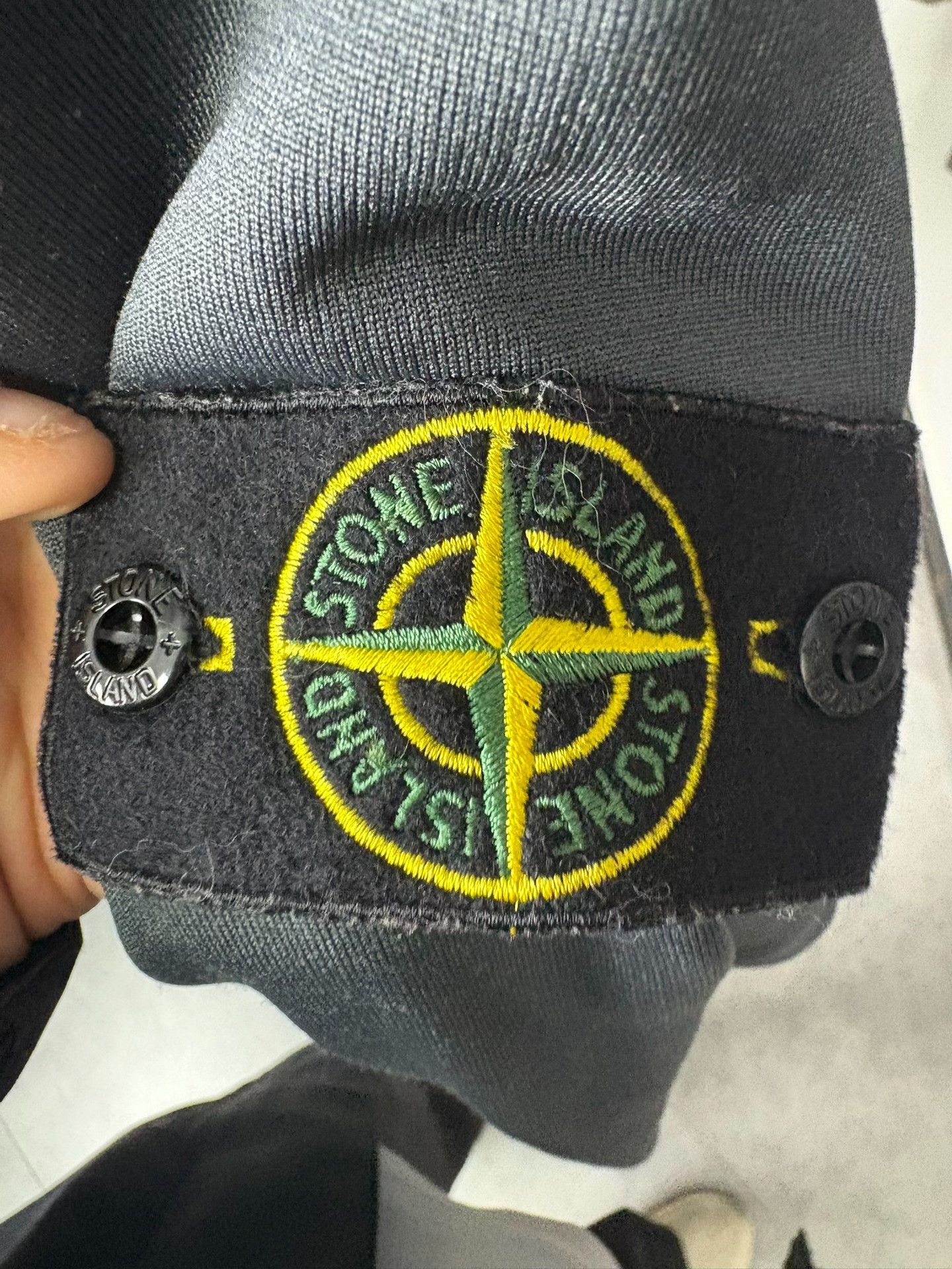 Stone Island Stone Island Compass Badge Sweatshirt Size M Size US M / EU 48-50 / 2 - 3 Thumbnail
