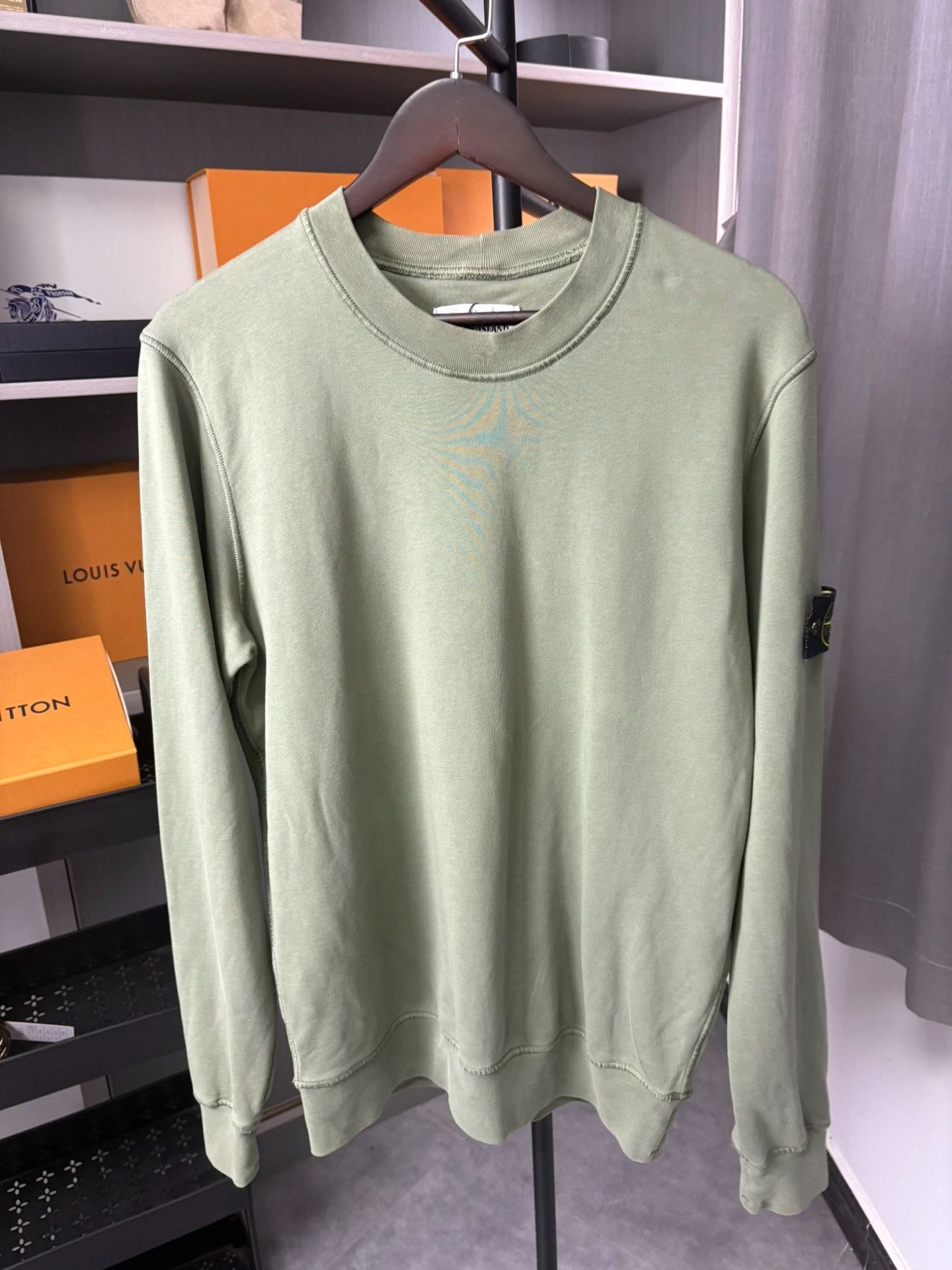 Stone Island Stone Island Compass Patch Sweatshirt M Size US M / EU 48-50 / 2 - 2 Thumbnail