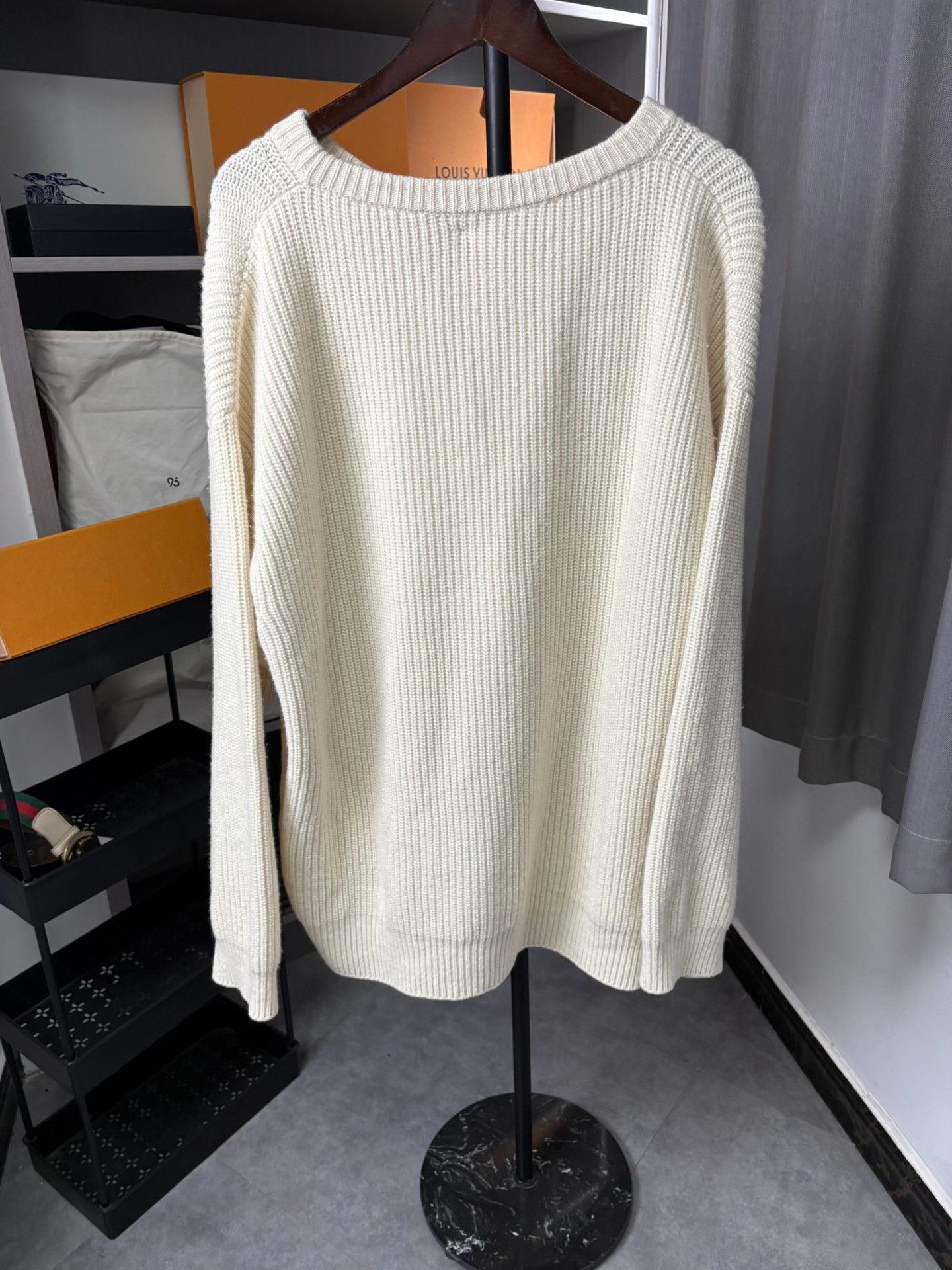 Celine Celine Sequin Logo Wool Sweater S Size S / US 4 / IT 40 - 6 Thumbnail