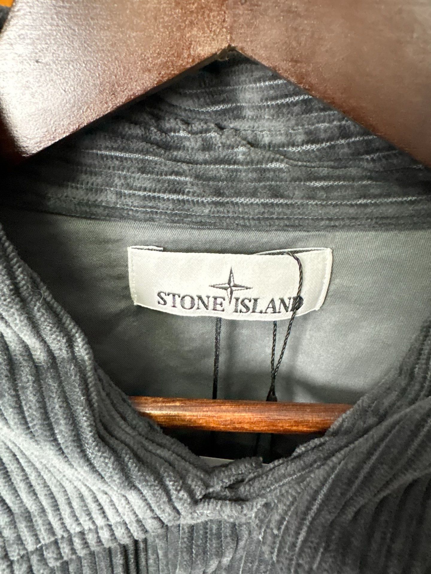 Stone Island Stone Island Corduroy Double Pocket Shirt XXL Size US XXL / EU 58 / 5 - 3 Thumbnail