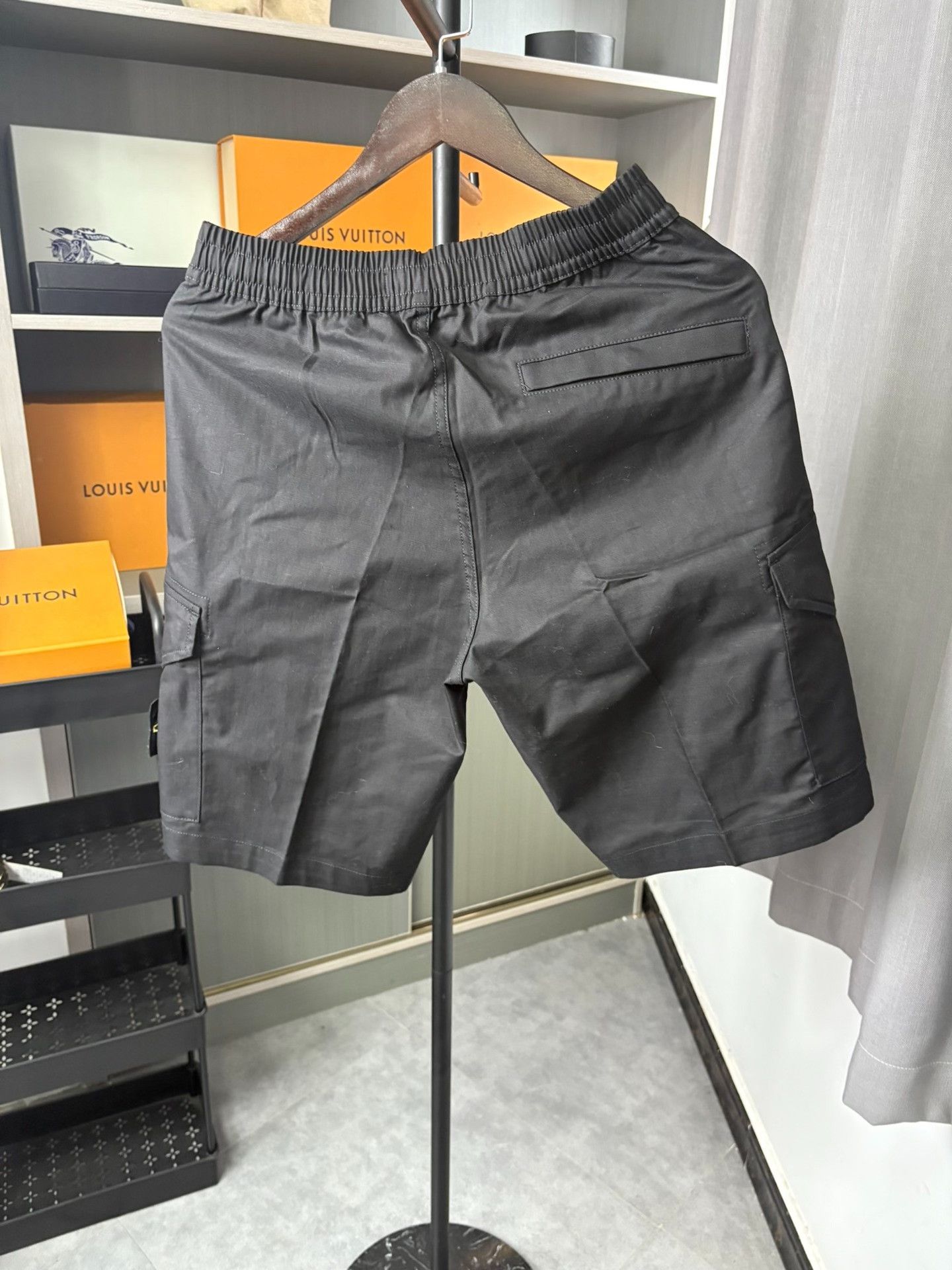 Stone Island Stone Island Patch Logo Cargo Shorts 30 Size US 30 / EU 46 - 6 Thumbnail