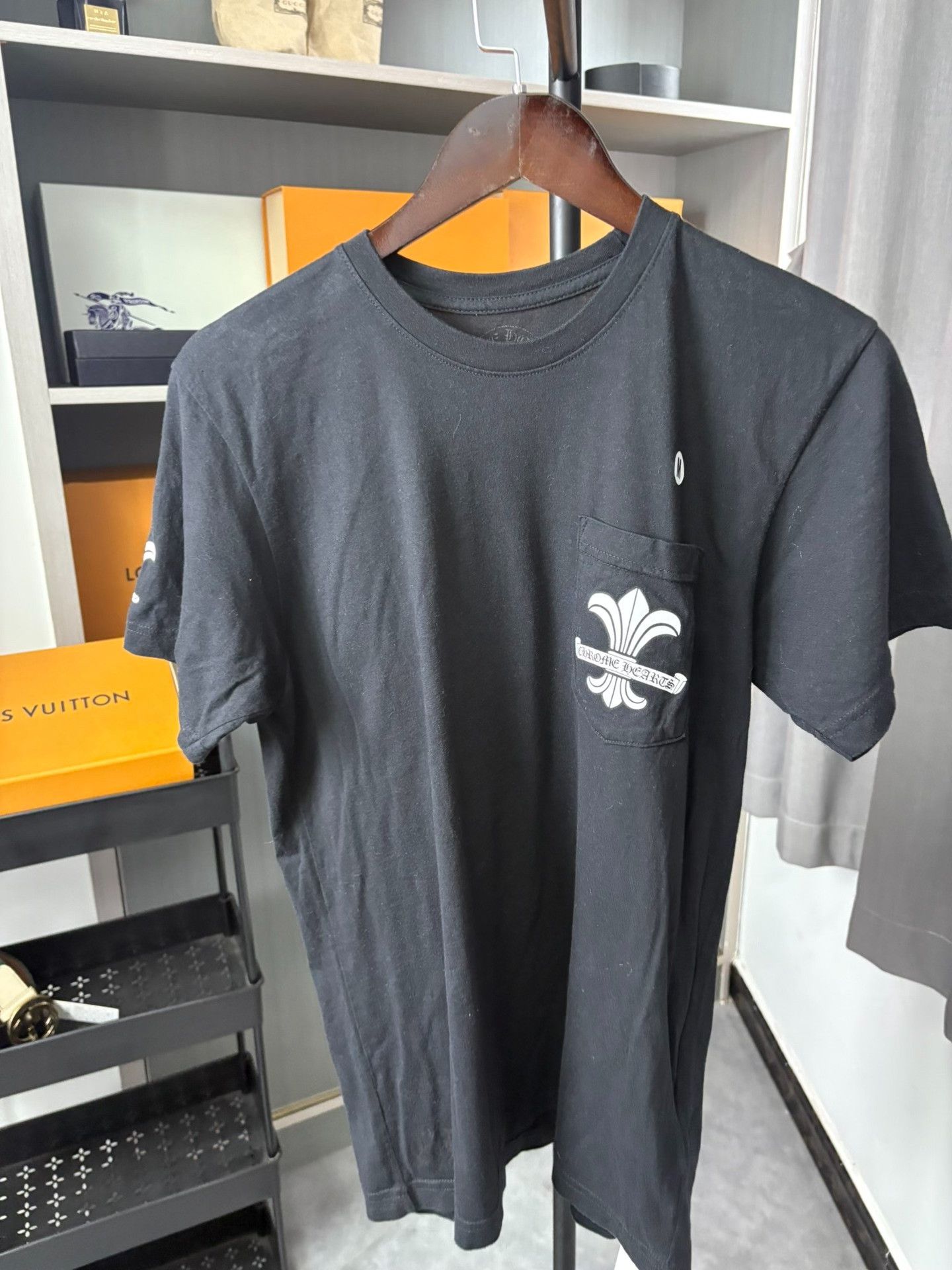 Chrome Hearts Chrome Hearts Fleur-de-lis Pocket T-Shirt Size M Size US M / EU 48-50 / 2 - 2 Thumbnail