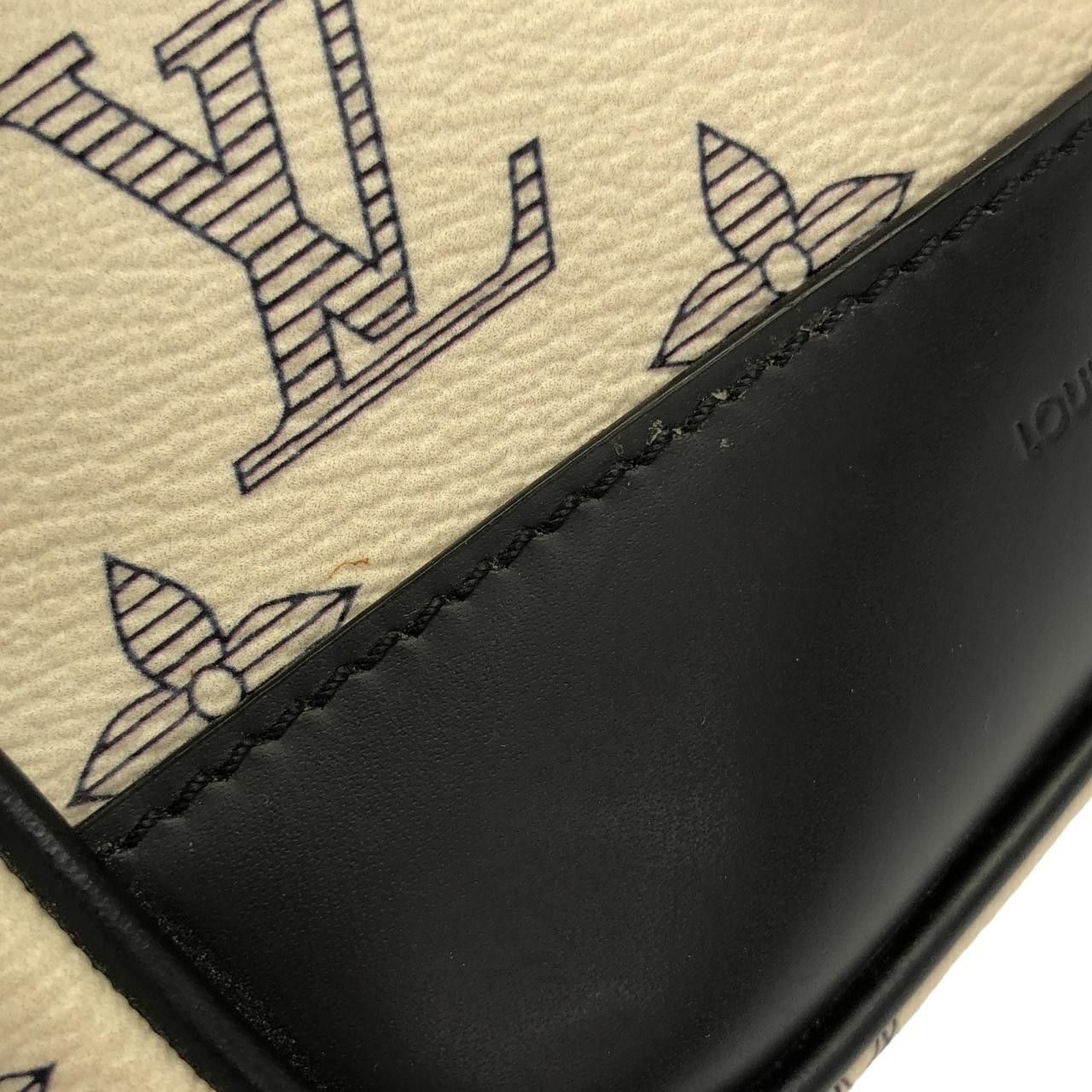 Louis Vuitton Louis Vuitton Louis Vuitton Monogram Messenger BB Shoulder Bag Textile Shoulder Bag M54247 DUTY FREE for USA Size ONE SIZE - 5 Thumbnail