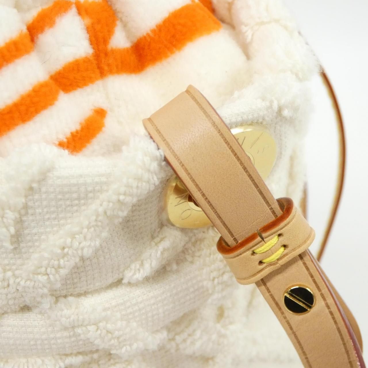 Louis Vuitton Louis Vuitton Louis Vuitton LV By The Pool Bucket LV Vacation Jacquard Cotton Bag Textile Shoulder Bag M25146 DUTY FREE for USA Size ONE SIZE - 6 Thumbnail