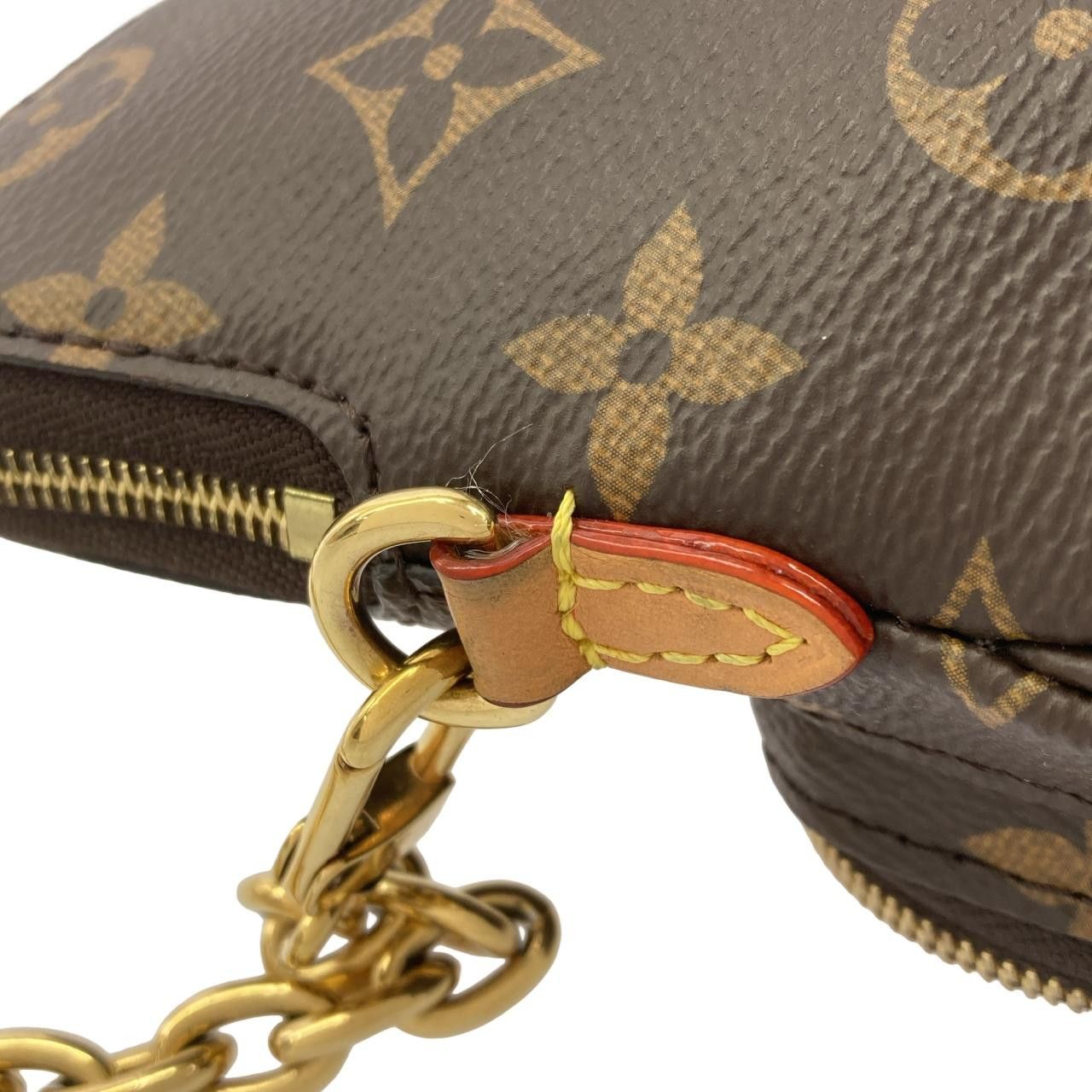 Louis Vuitton Louis Vuitton Louis Vuitton Monogram Utility Crossbody Shoulder Bag Textile Crossbody Bag M80746 DUTY FREE for USA Size ONE SIZE - 5 Thumbnail