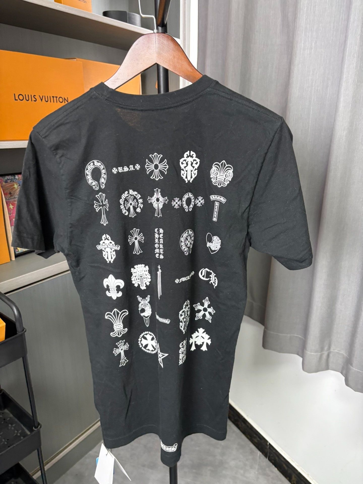Chrome Hearts Chrome Hearts Multi Logo Pocket T-Shirt Size M Size US M / EU 48-50 / 2 - 5 Thumbnail