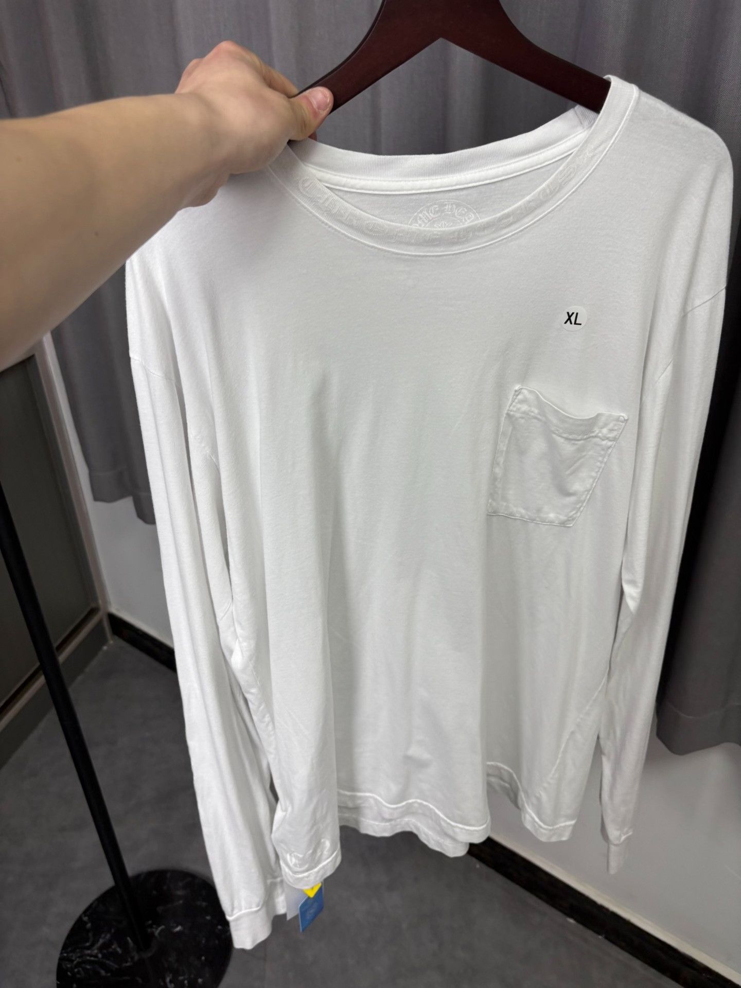 Chrome Hearts Chrome Hearts Logo Sleeve Pocket Long Sleeve T-Shirt XL Size US XL / EU 56 / 4 - 9 Thumbnail