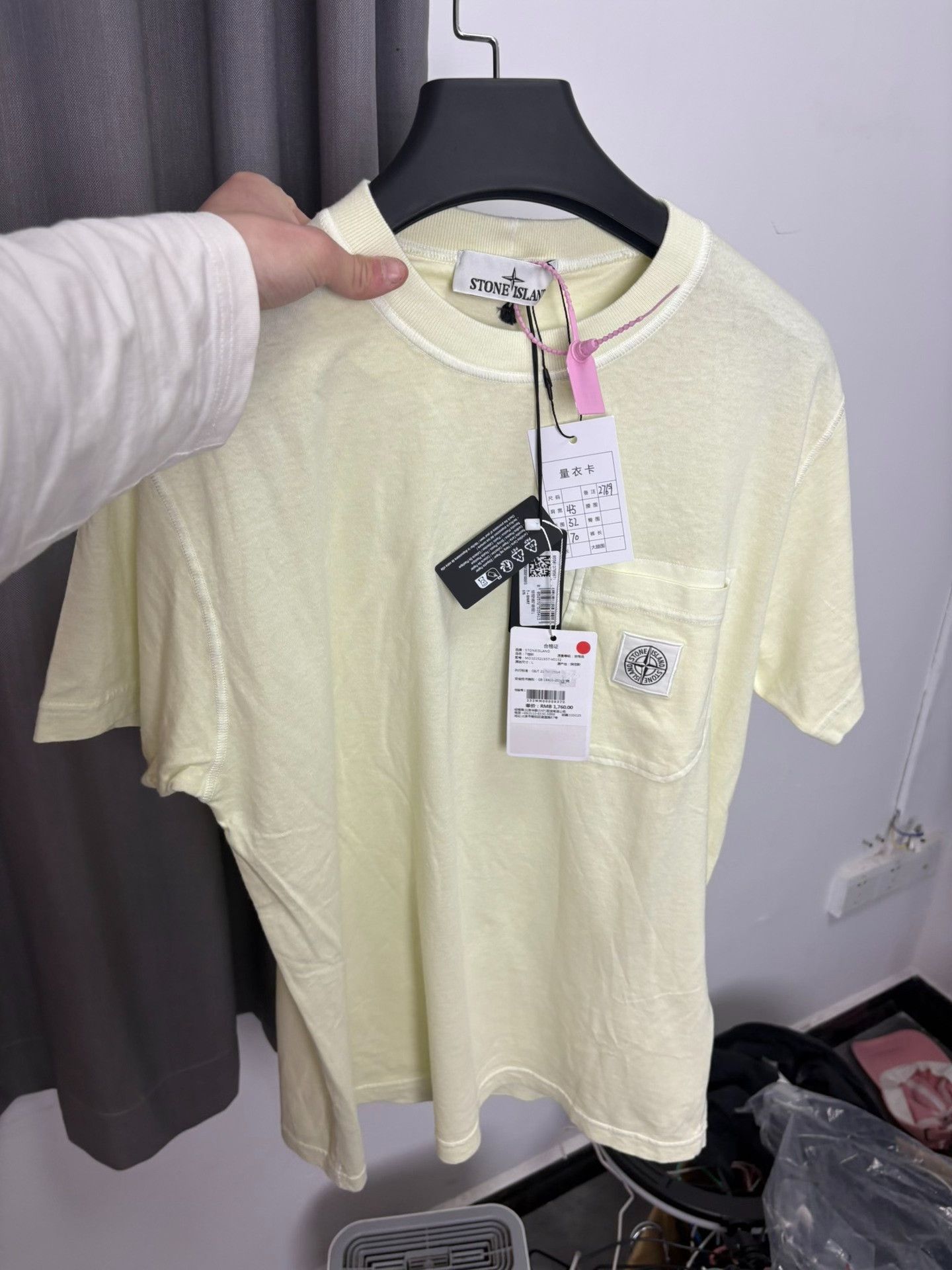 Stone Island Stone Island Pocket Logo Patch T-Shirt Size L Size US L / EU 52-54 / 3 - 8 Thumbnail