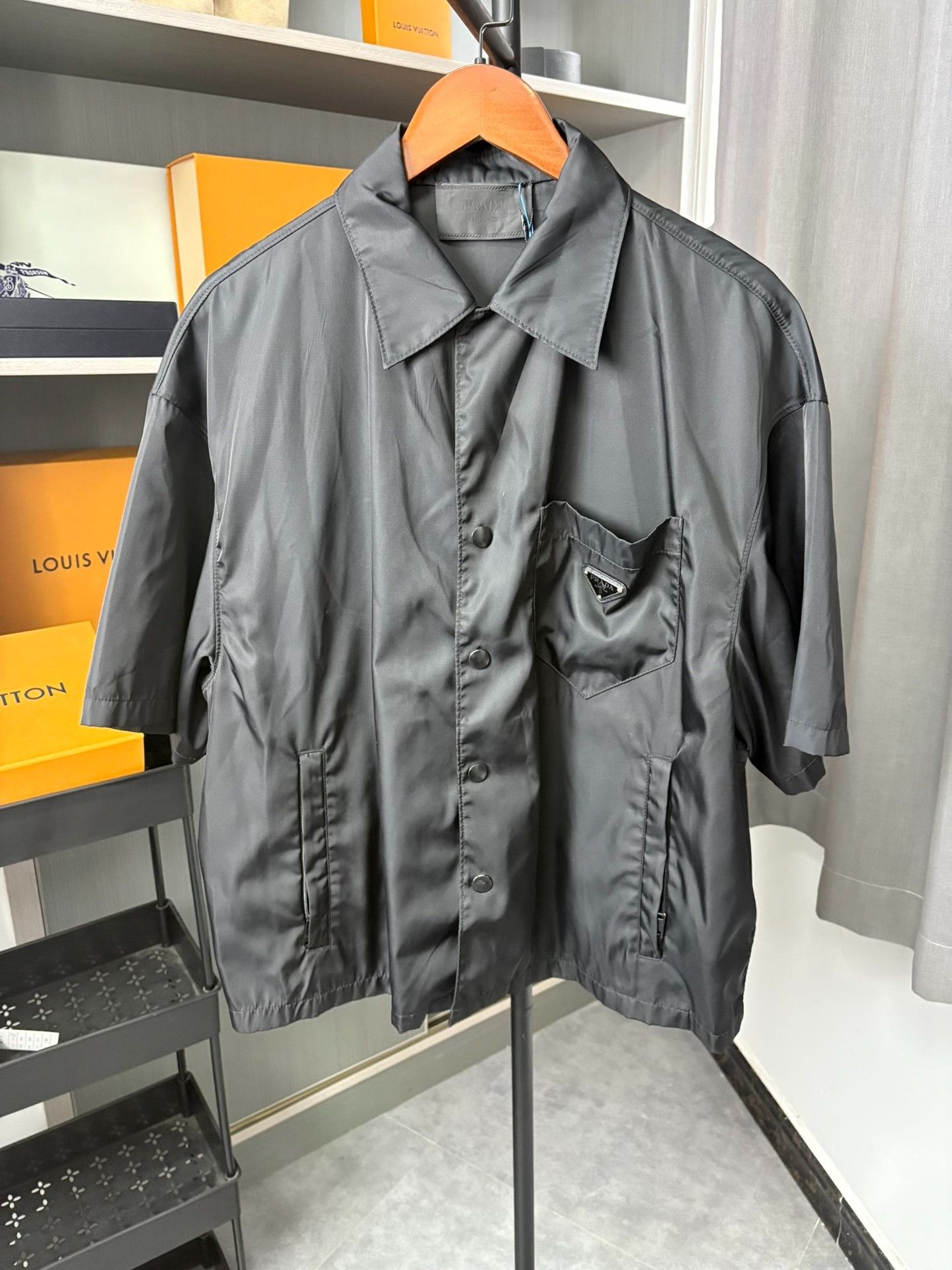 Prada Prada Black Nylon Triangle Logo Shirt Size L Size US L / EU 52-54 / 3 - 2 Thumbnail
