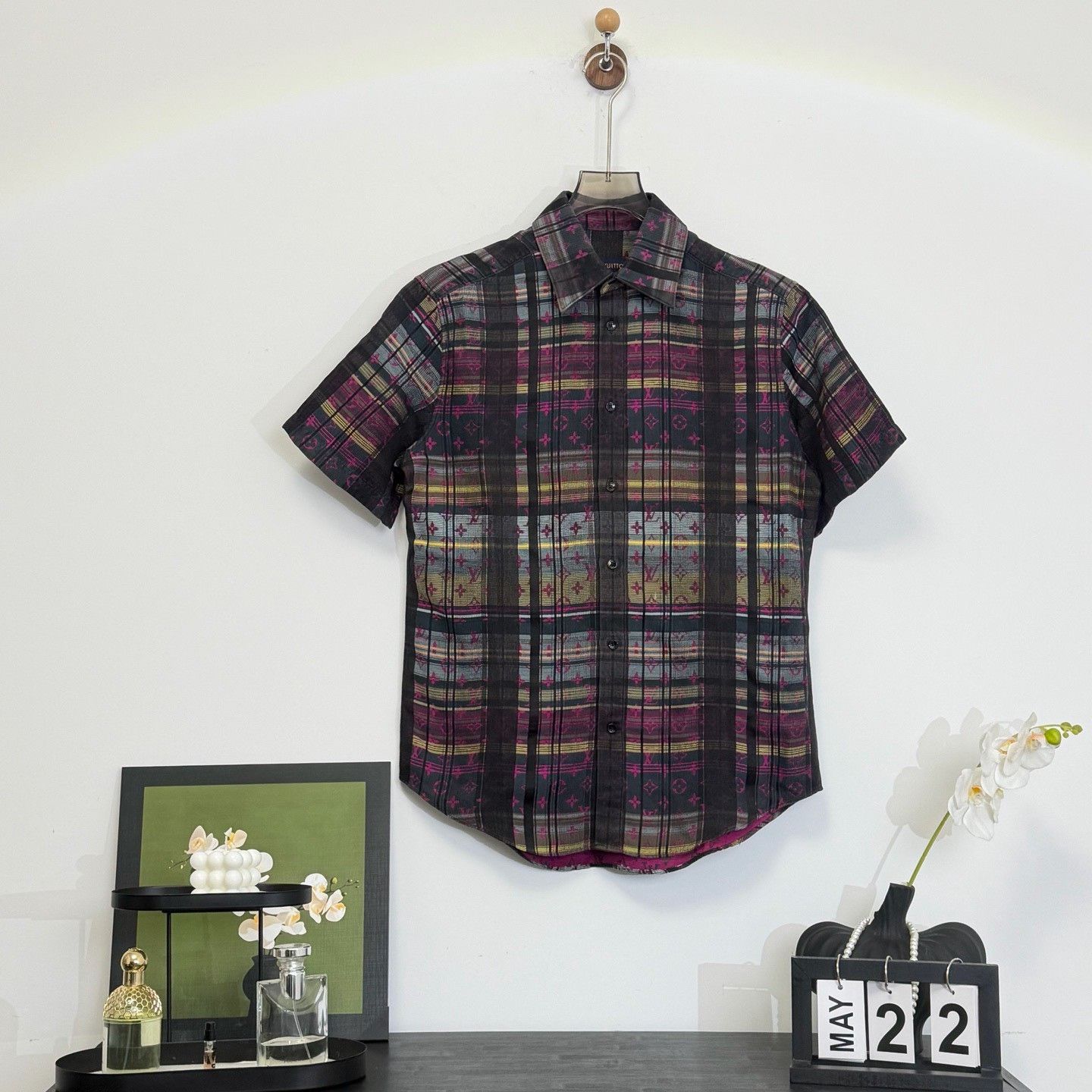 Louis Vuitton Louis Vuitton Neon Monogram Plaid Shirt M Size US M / EU 48-50 / 2 - 2 Thumbnail