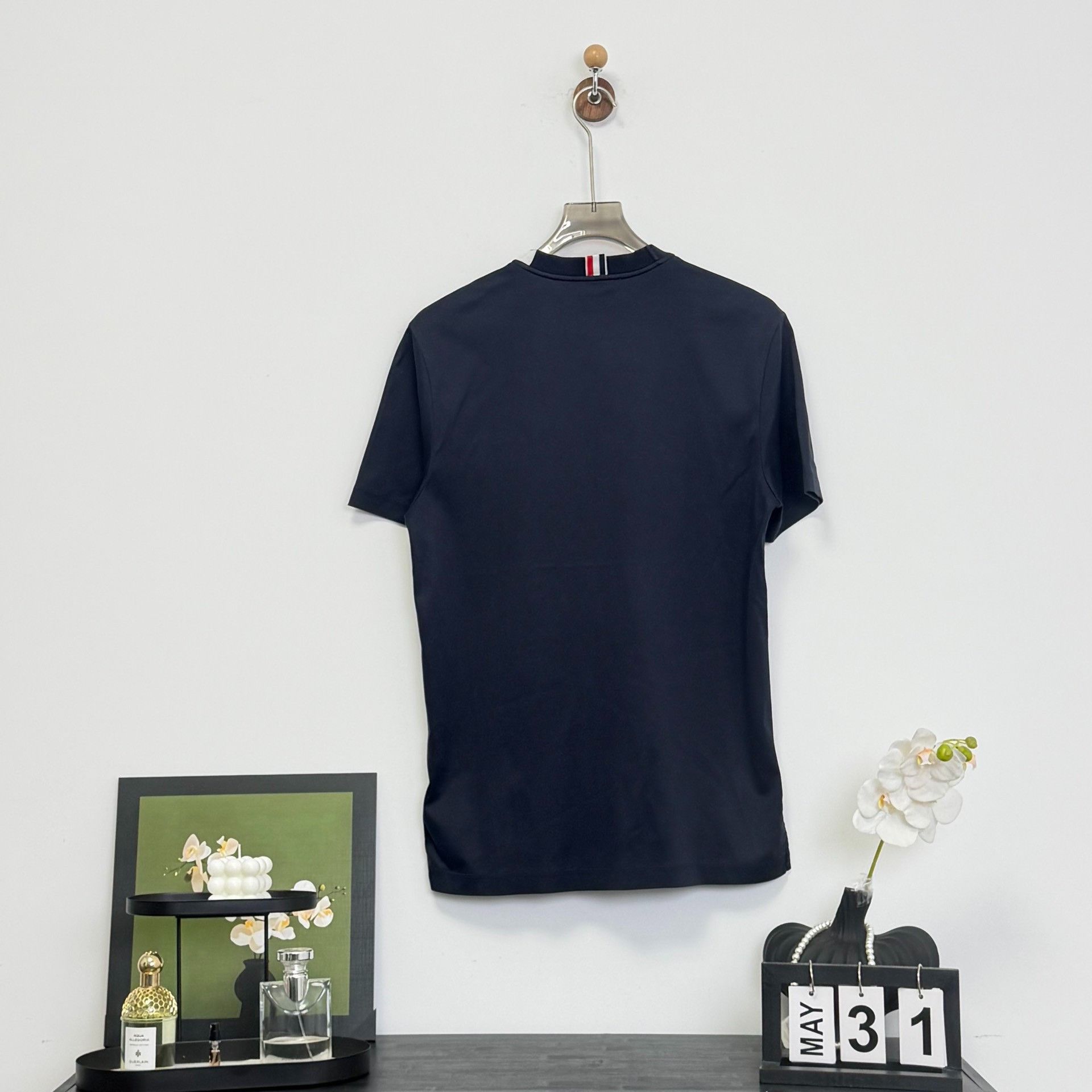 Thom Browne Thom Browne Neck Stripe T-Shirt Size 2 Size US M / EU 48-50 / 2 - 5 Thumbnail