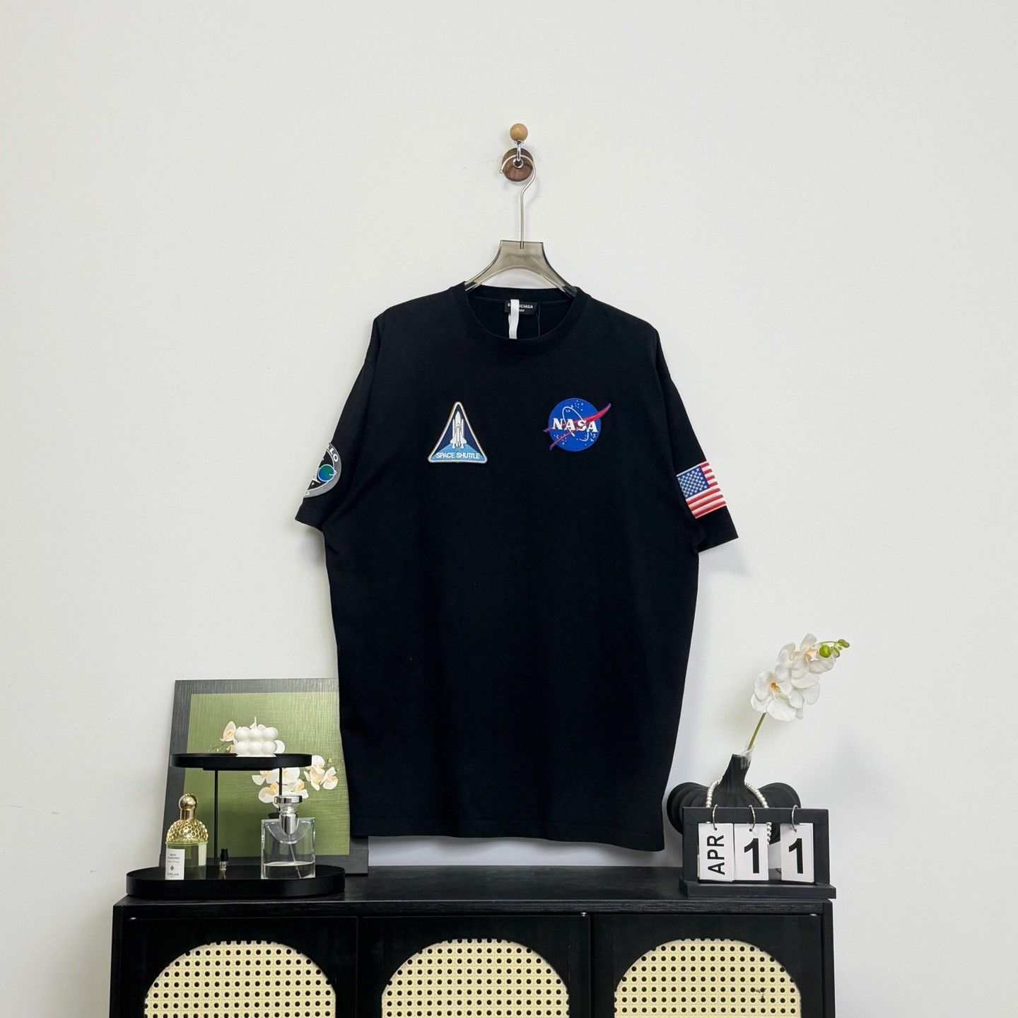 Balenciaga Balenciaga NASA Patch T-Shirt US M Size US M / EU 48-50 / 2 - 2 Thumbnail