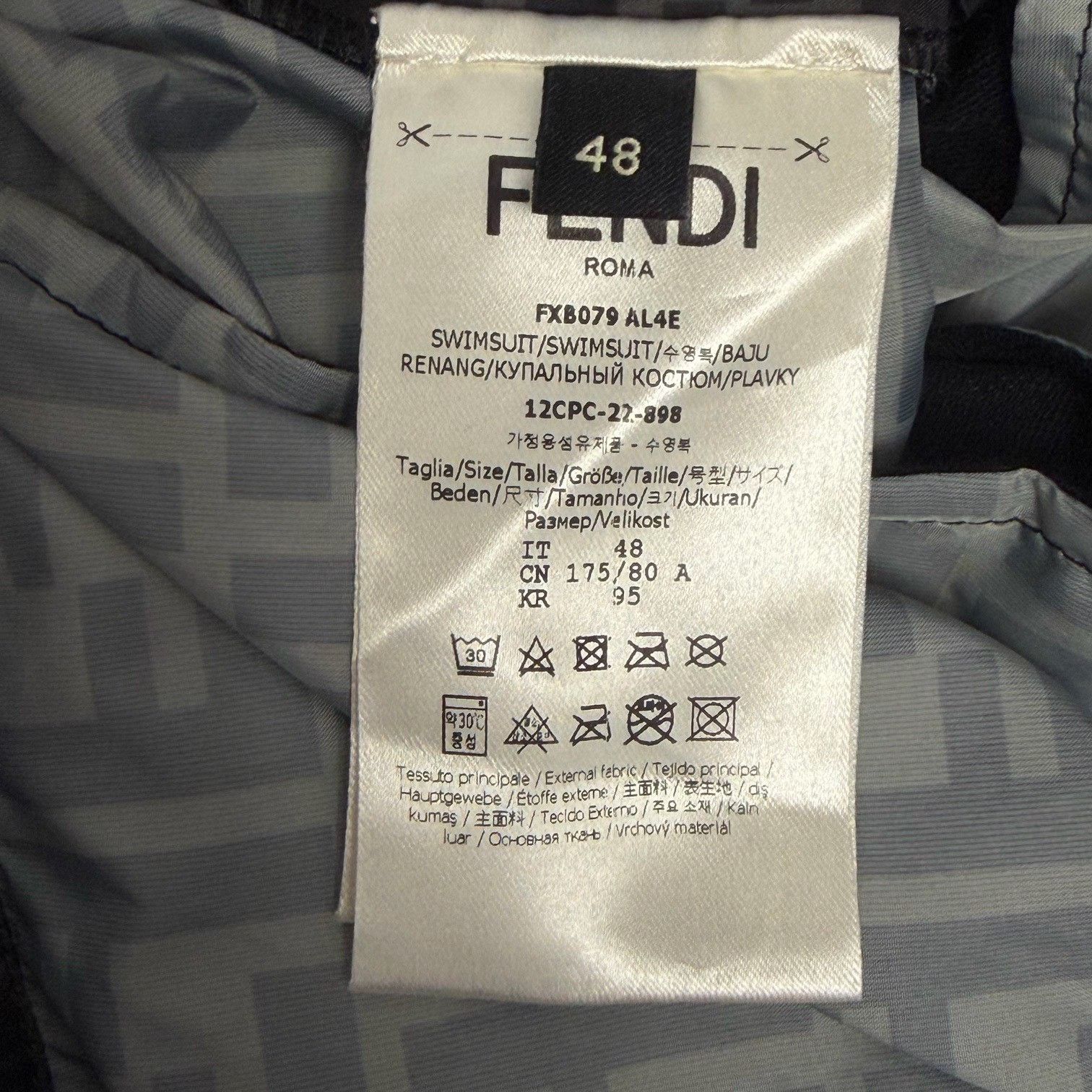 Fendi Fendi Monogram FF Swim Shorts Size 32 Size US 32 / EU 48 - 6 Thumbnail