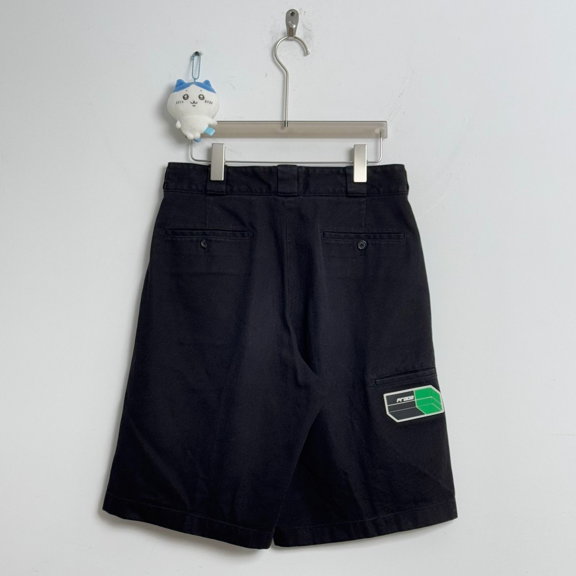 Prada Prada Logo Patch Twill Shorts Size 46 Size US 30 / EU 46 - 4 Thumbnail