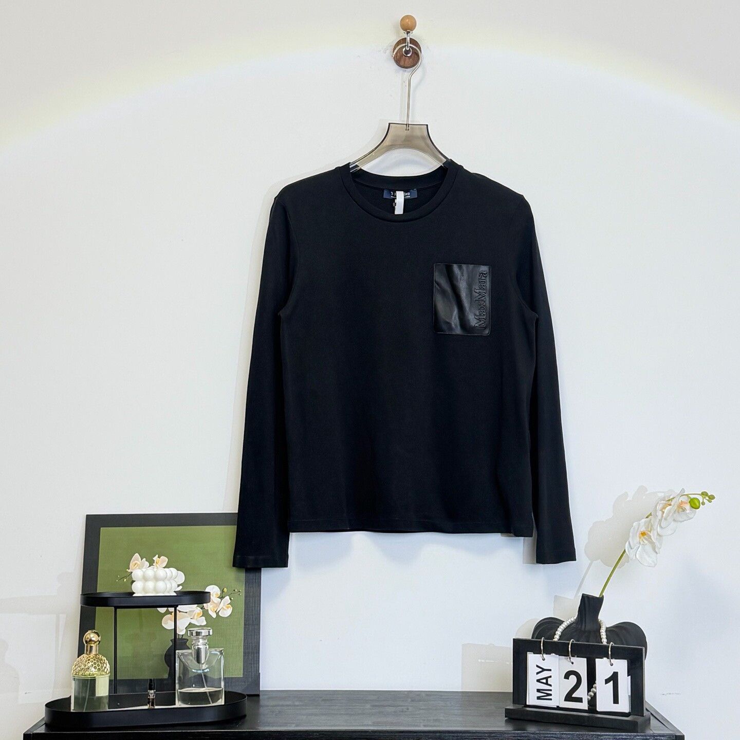 Max Mara Max Mara Leather Logo Pocket Sweatshirt Size L Size L / US 10 / IT 46 - 2 Thumbnail
