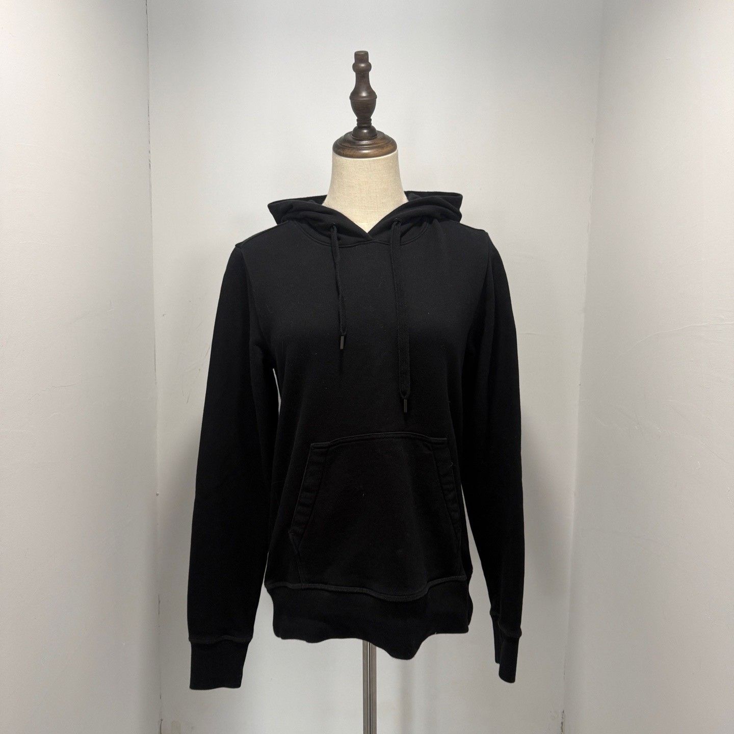 Canada Goose Canada Goose Classic Logo Hoodie S Size US S / EU 44-46 / 1 - 2 Thumbnail