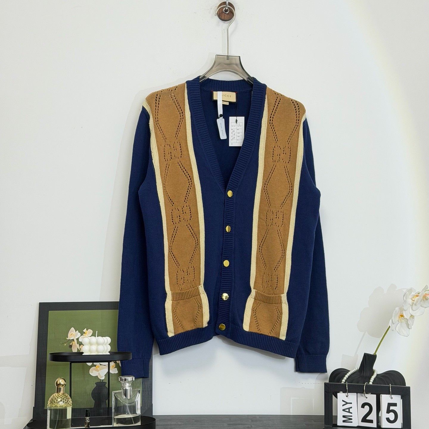 Gucci Gucci Monogram Panel Knit Cardigan Size L Size US L / EU 52-54 / 3 - 2 Thumbnail