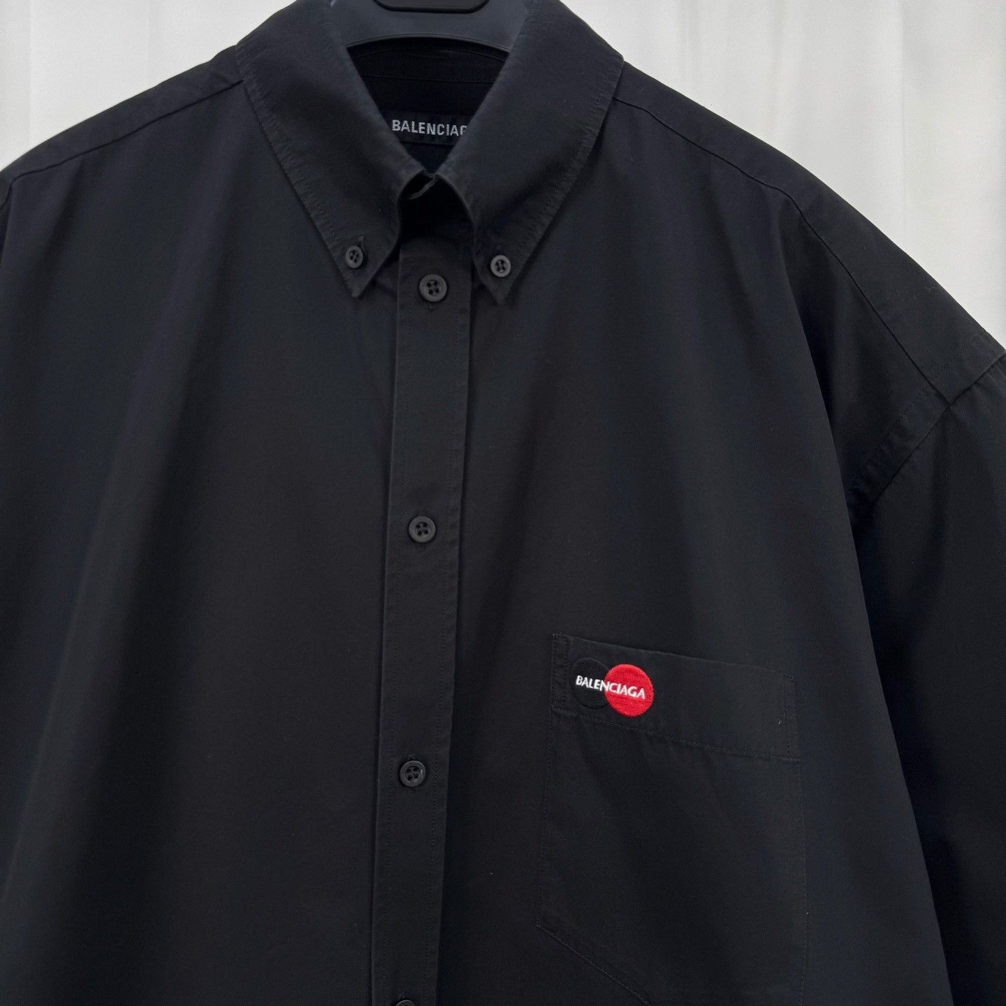 Balenciaga Balenciaga Mastercard Logo Short Sleeve Shirt 37 Size US S / EU 44-46 / 1 - 4 Thumbnail