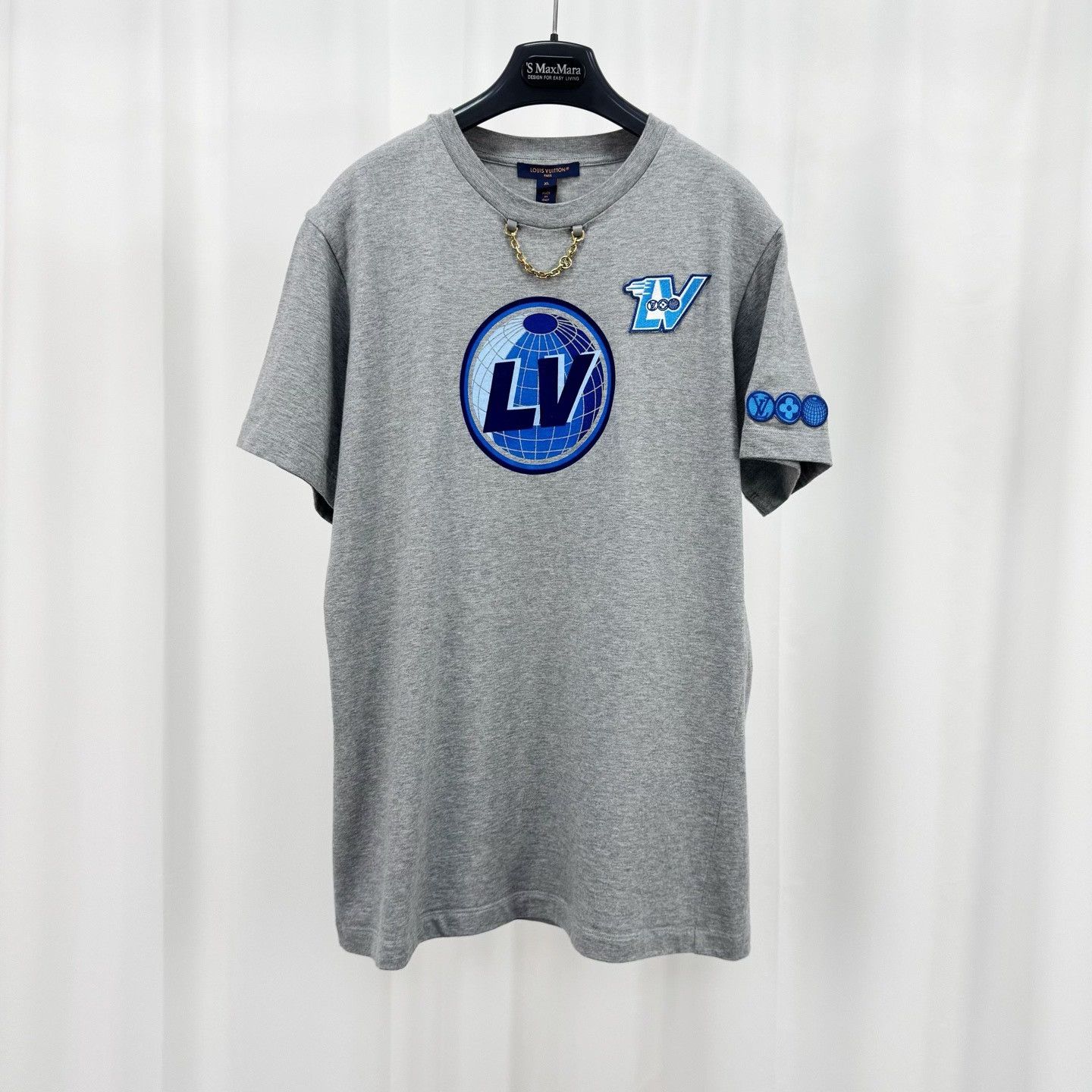 Louis Vuitton Louis Vuitton Globe Embroidered Chain T-Shirt XL Size US XL / EU 56 / 4 - 2 Thumbnail