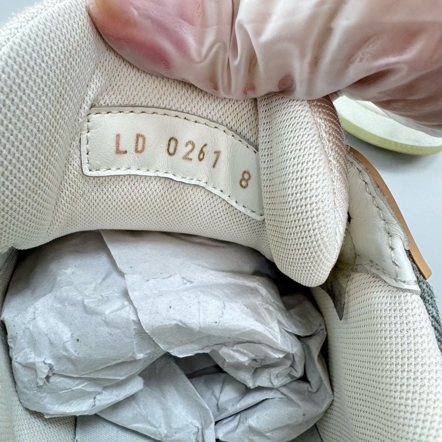Louis Vuitton Louis Vuitton Silver Foil Trainer Sneakers 8 Size US 9 / EU 42 - 7 Thumbnail