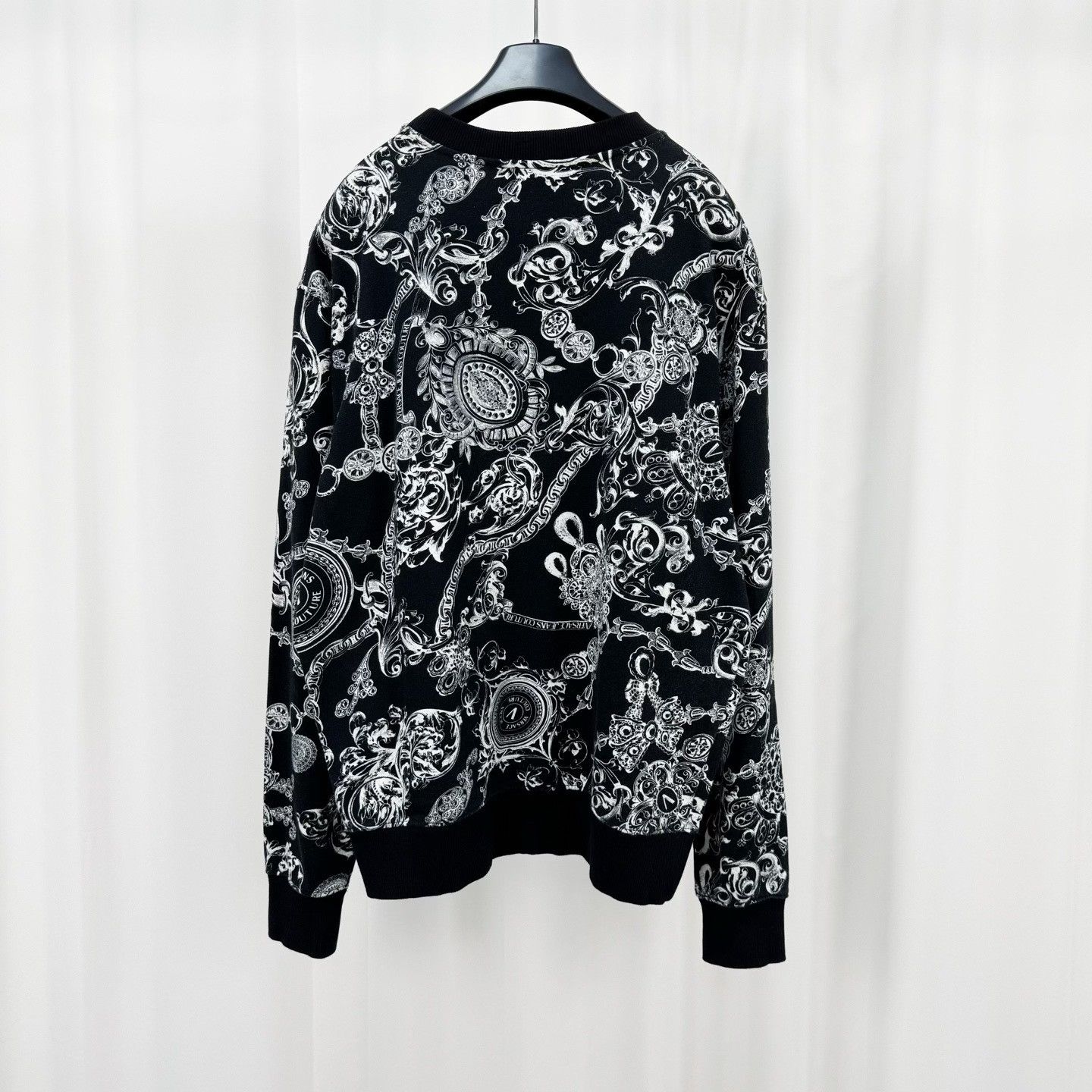 Versace Jeans Couture Versace Jeans Couture Baroque Print Sweatshirt XL Size US XL / EU 56 / 4 - 3 Thumbnail