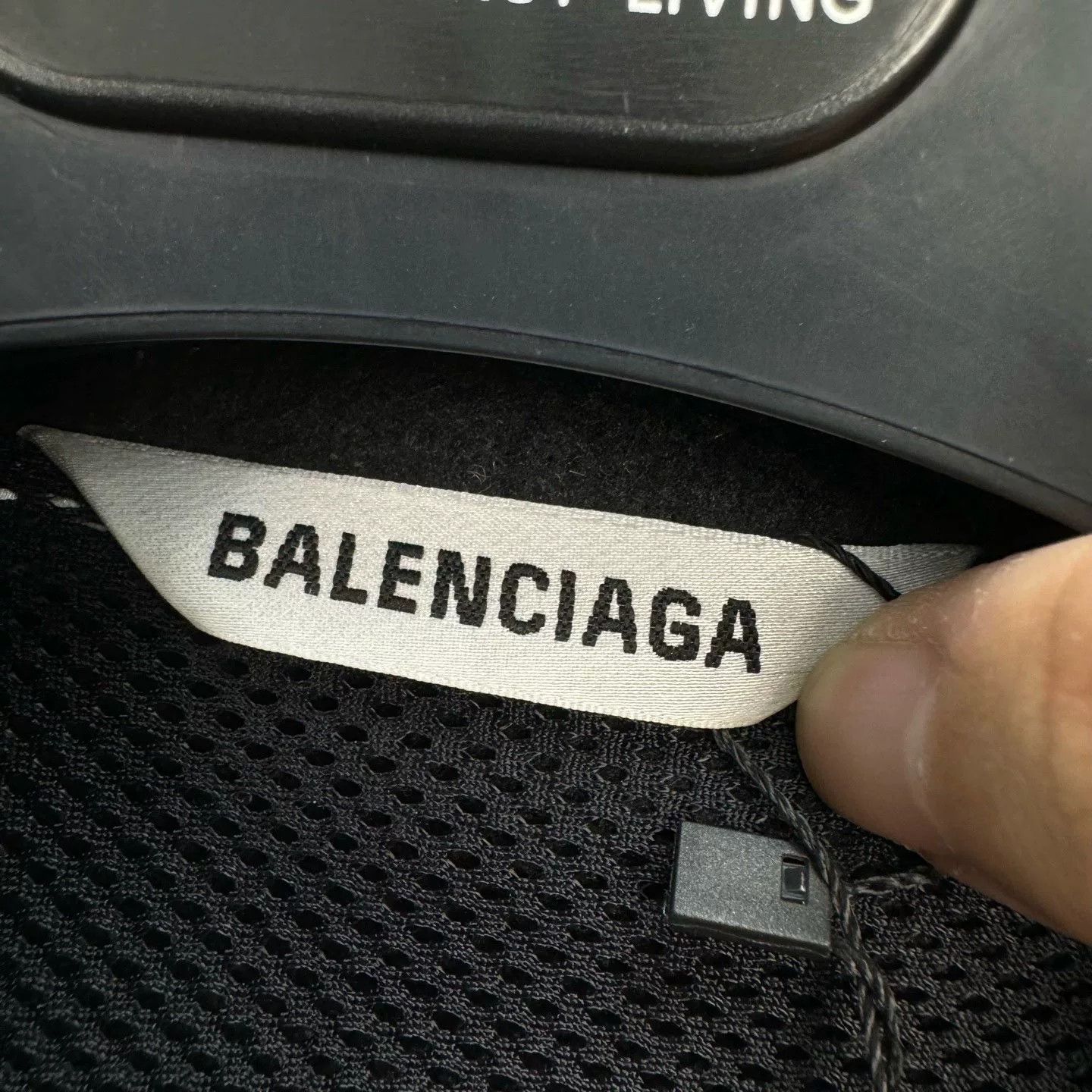 Balenciaga Balenciaga Embroidered Logo Fleece Zip Jacket 34 Size US XXS / EU 40 - 6 Thumbnail
