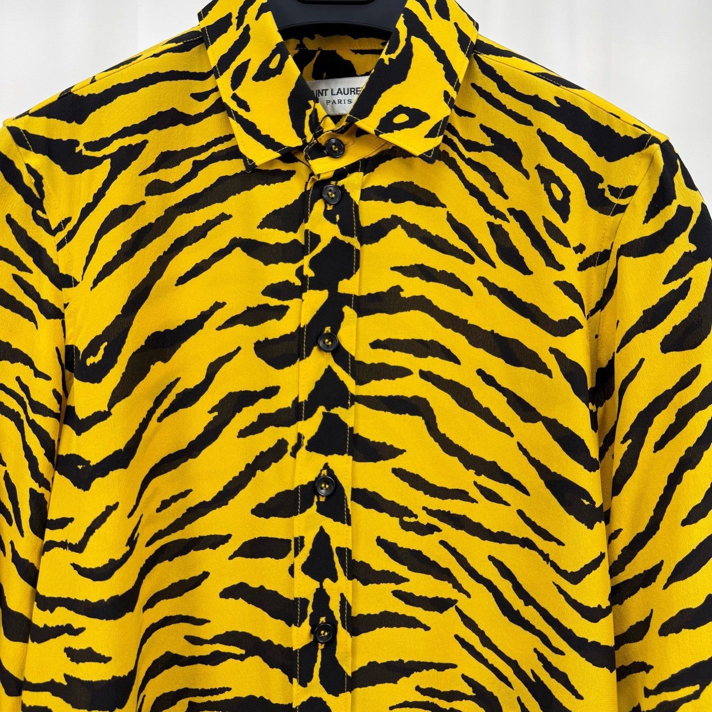 Saint Laurent Paris Saint Laurent Tiger Print Silk Button Up FR 34 Size XS / US 0-2 / IT 36-38 - 4 Thumbnail