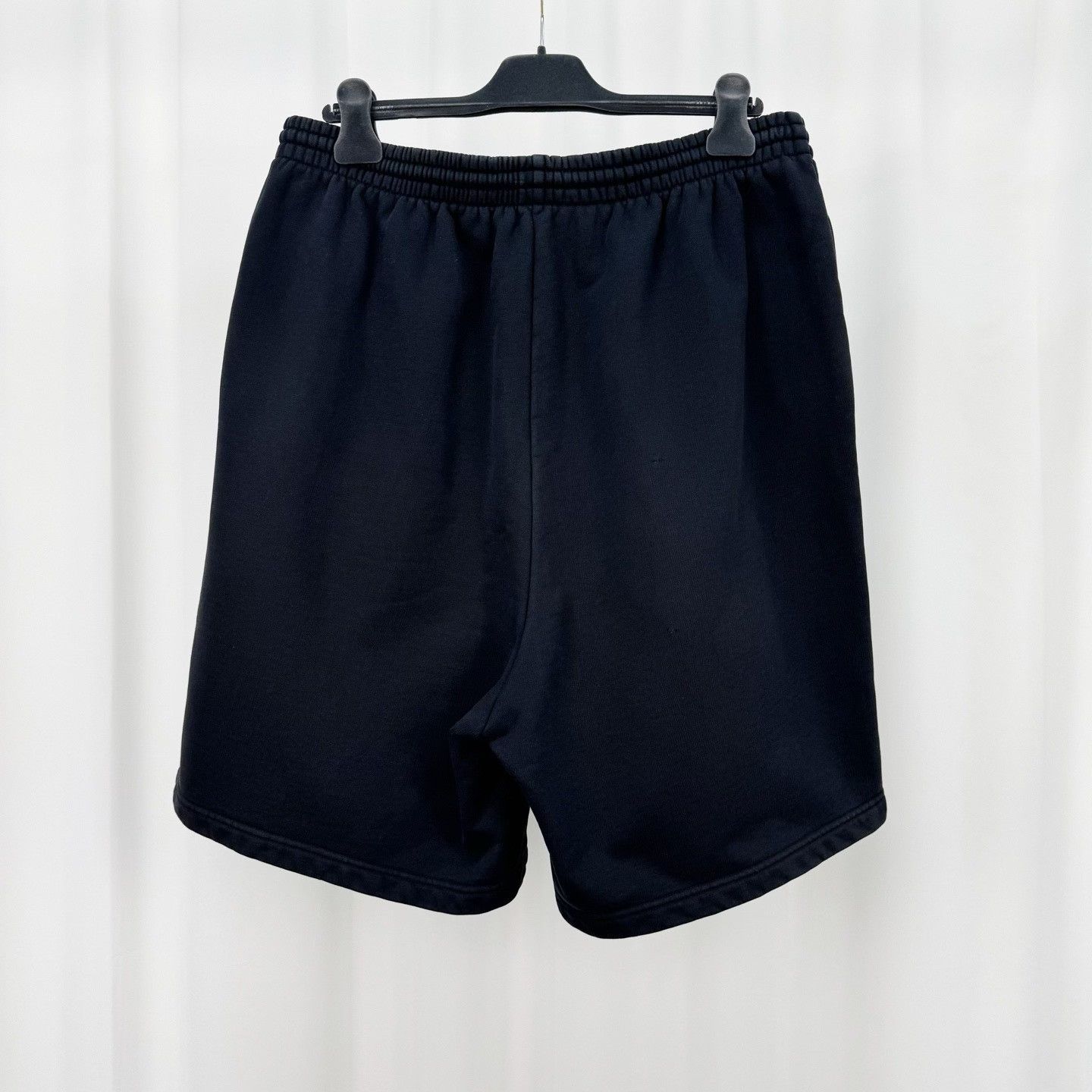 Balenciaga Balenciaga Logo Embroidered Sweat Shorts Size S Size US 30 / EU 46 - 3 Thumbnail